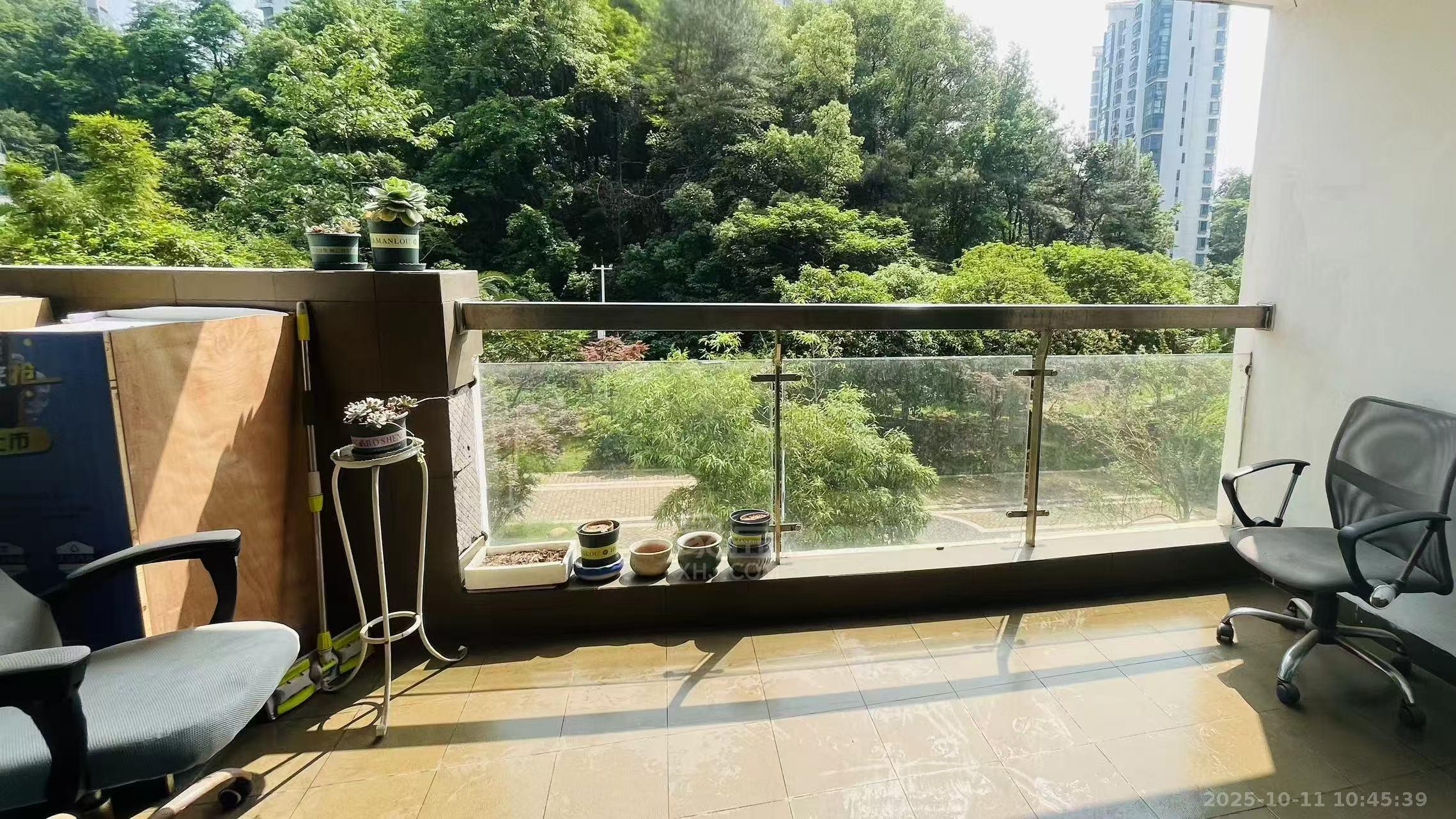 山水国际 3室2厅2卫 1500.0元/月 山水国际 3室2厅2卫 1500.0元/月室内图