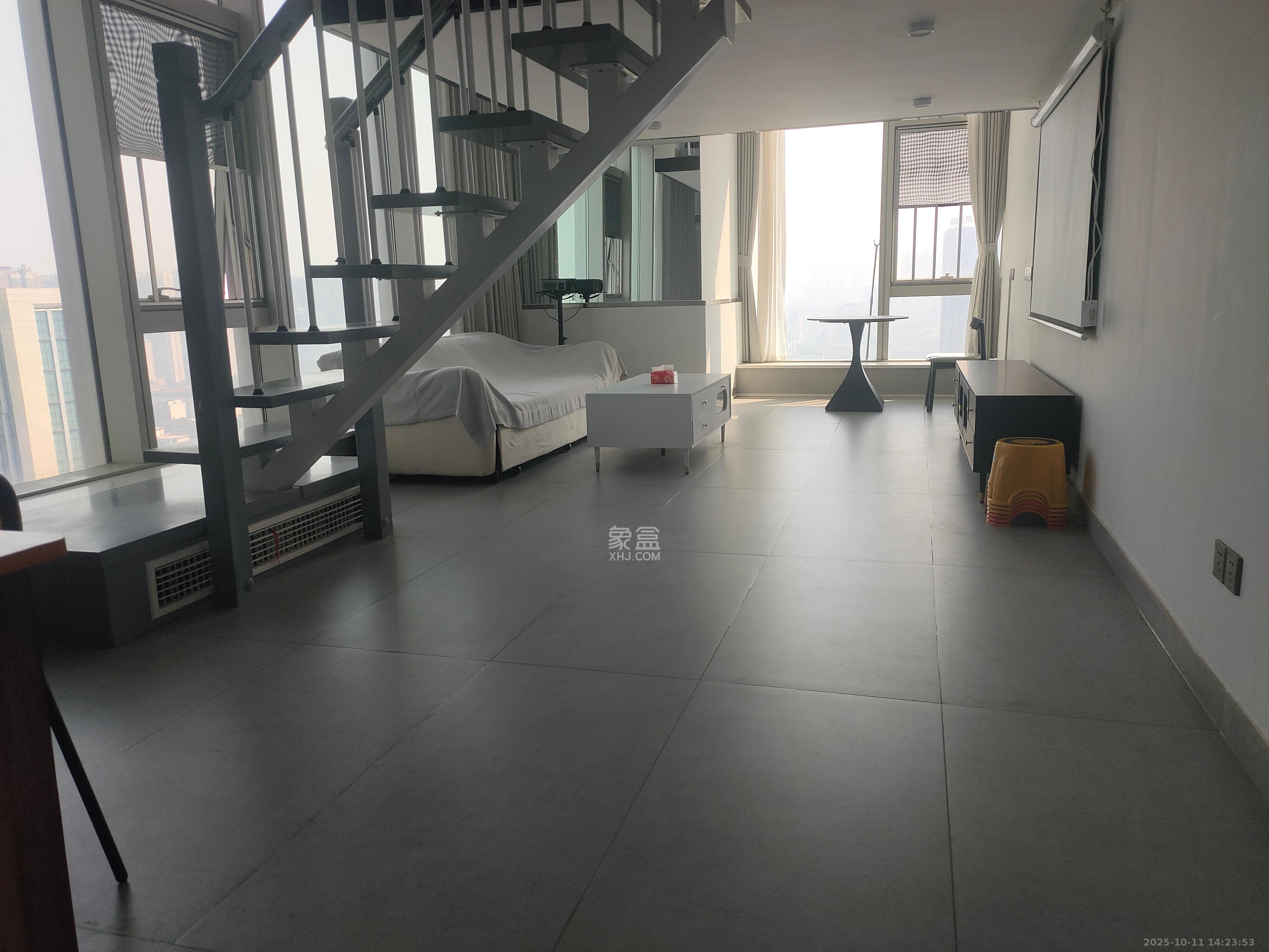 敬天广场 2室2厅2卫 4000.0元/月 敬天广场 2室2厅2卫 4000.0元/月室内图