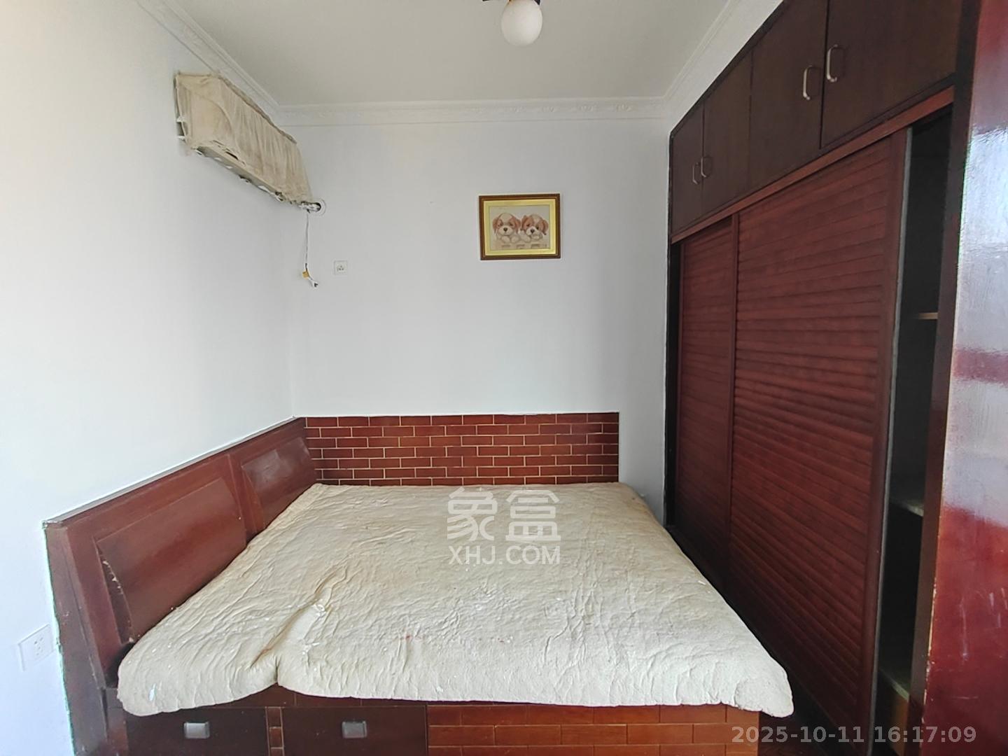 博雅湘水湾  2室2厅1卫    1700.0元/月 博雅湘水湾  2室2厅1卫    1700.0元/月室内图