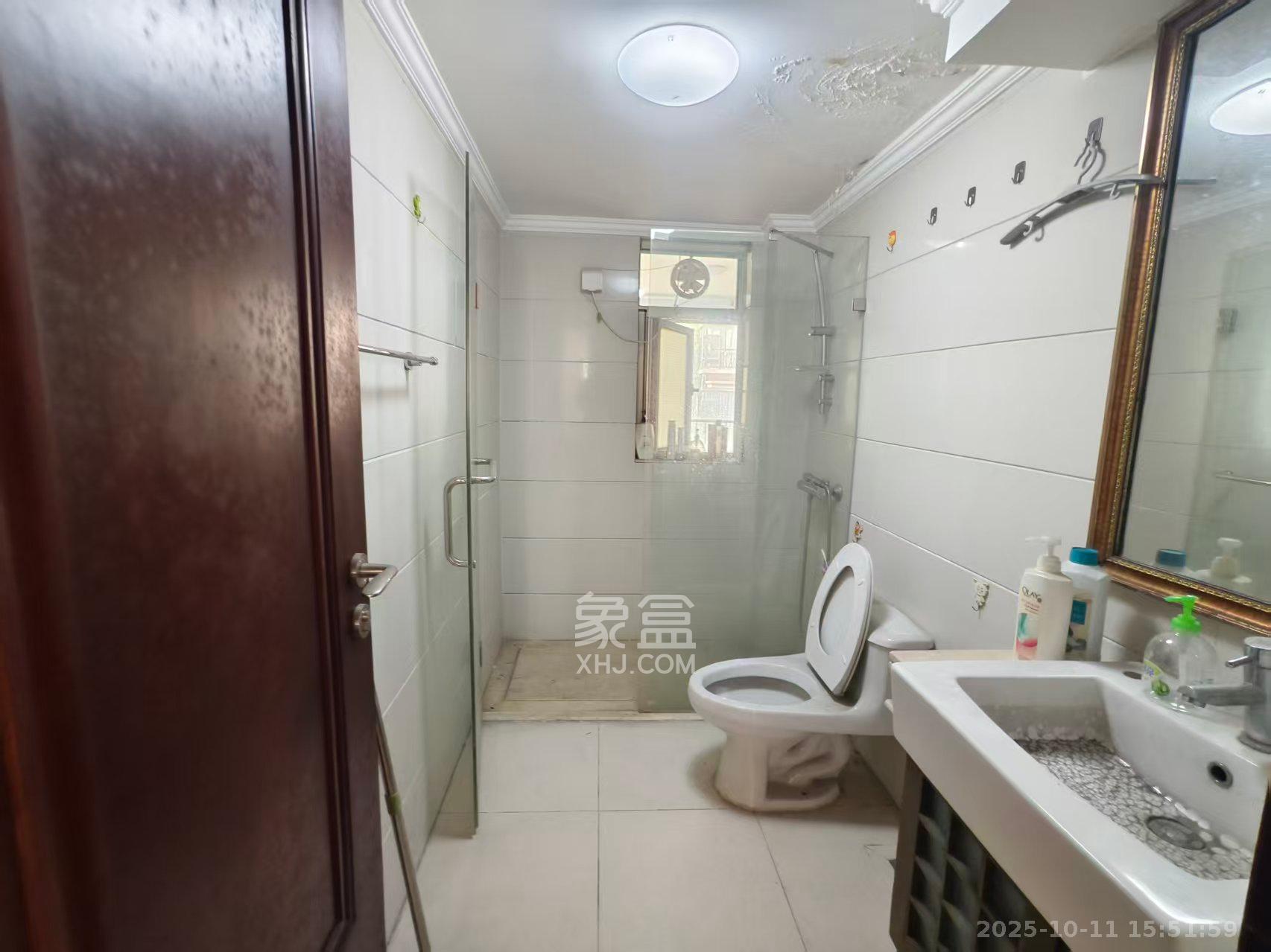 江山帝景雅典  3室1厅2卫    2300.0元/月 江山帝景雅典  3室1厅2卫    2300.0元/月室内图