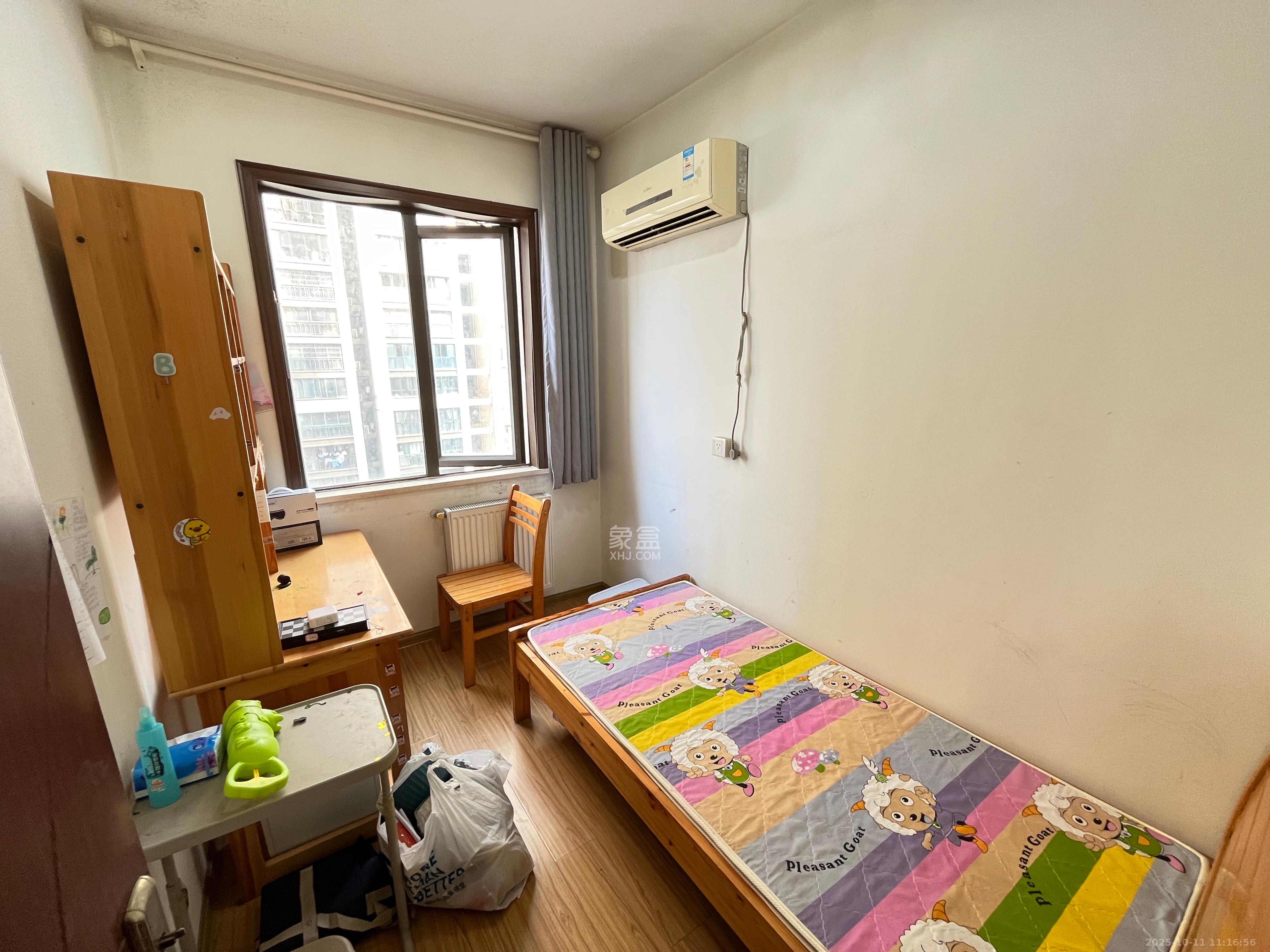 旭辉藏郡（藏郡、旭湘华府)  3室2厅1卫    2600.0元/月室内图