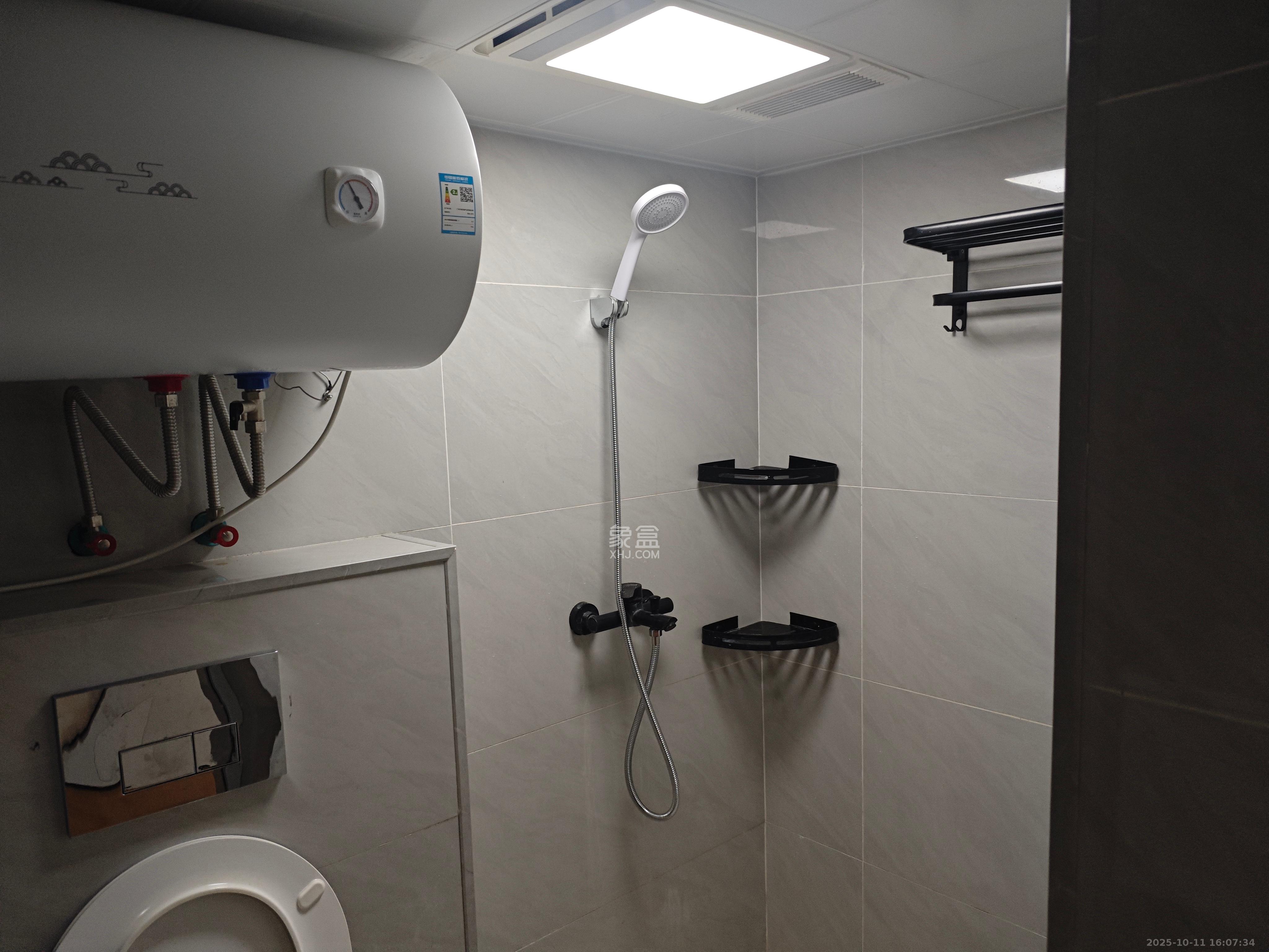 敬天广场  1室1厅1卫    2558.0元/月室内图