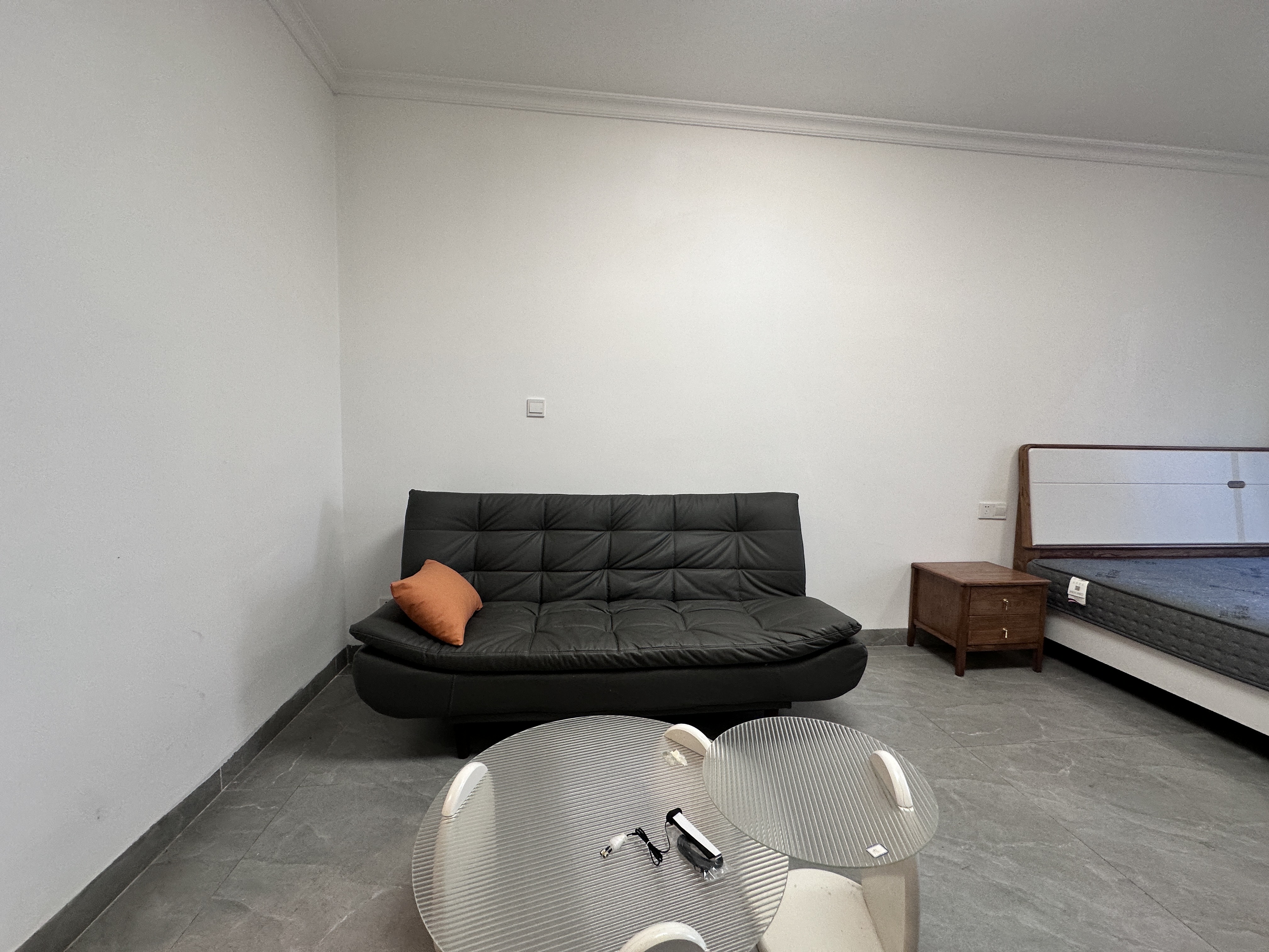 碧桂园衡州盛世 1室1厅1卫 1500.0元/月 碧桂园衡州盛世 1室1厅1卫 1500.0元/月室内图