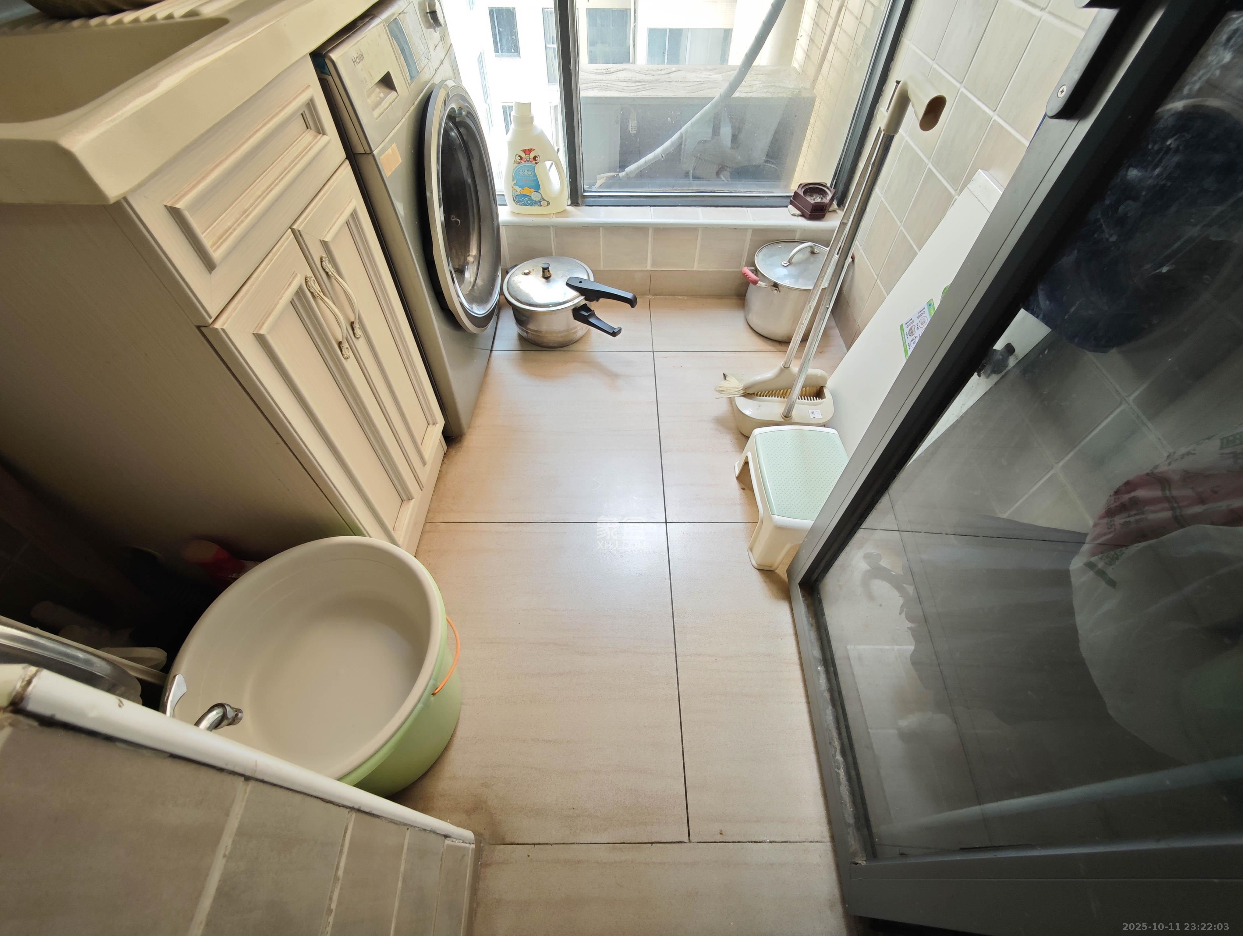 碧桂园南城首府（东宸林海）  3室1厅2卫    85.0万阳台