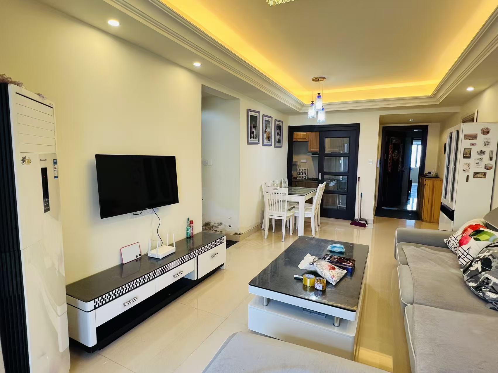 碧桂园 3室2厅1卫 1600.0元/月 碧桂园 3室2厅1卫 1600.0元/月室内图