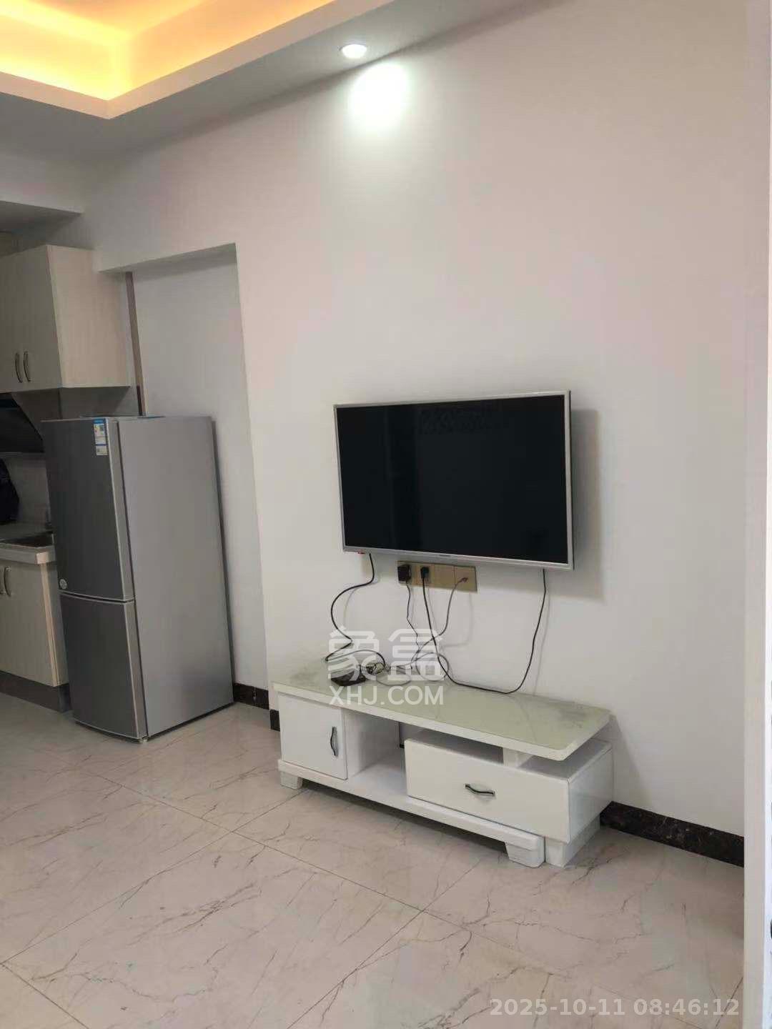 众东国际  1室0厅0卫    2200.0元/月 众东国际  1室0厅0卫    2200.0元/月室内图