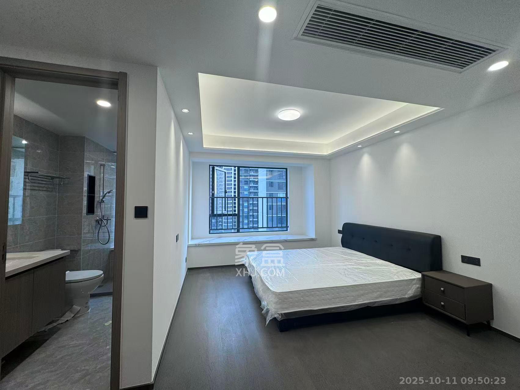 德奥上河城章 4室2厅2卫 3699.0元/月 德奥上河城章 4室2厅2卫 3699.0元/月室内图