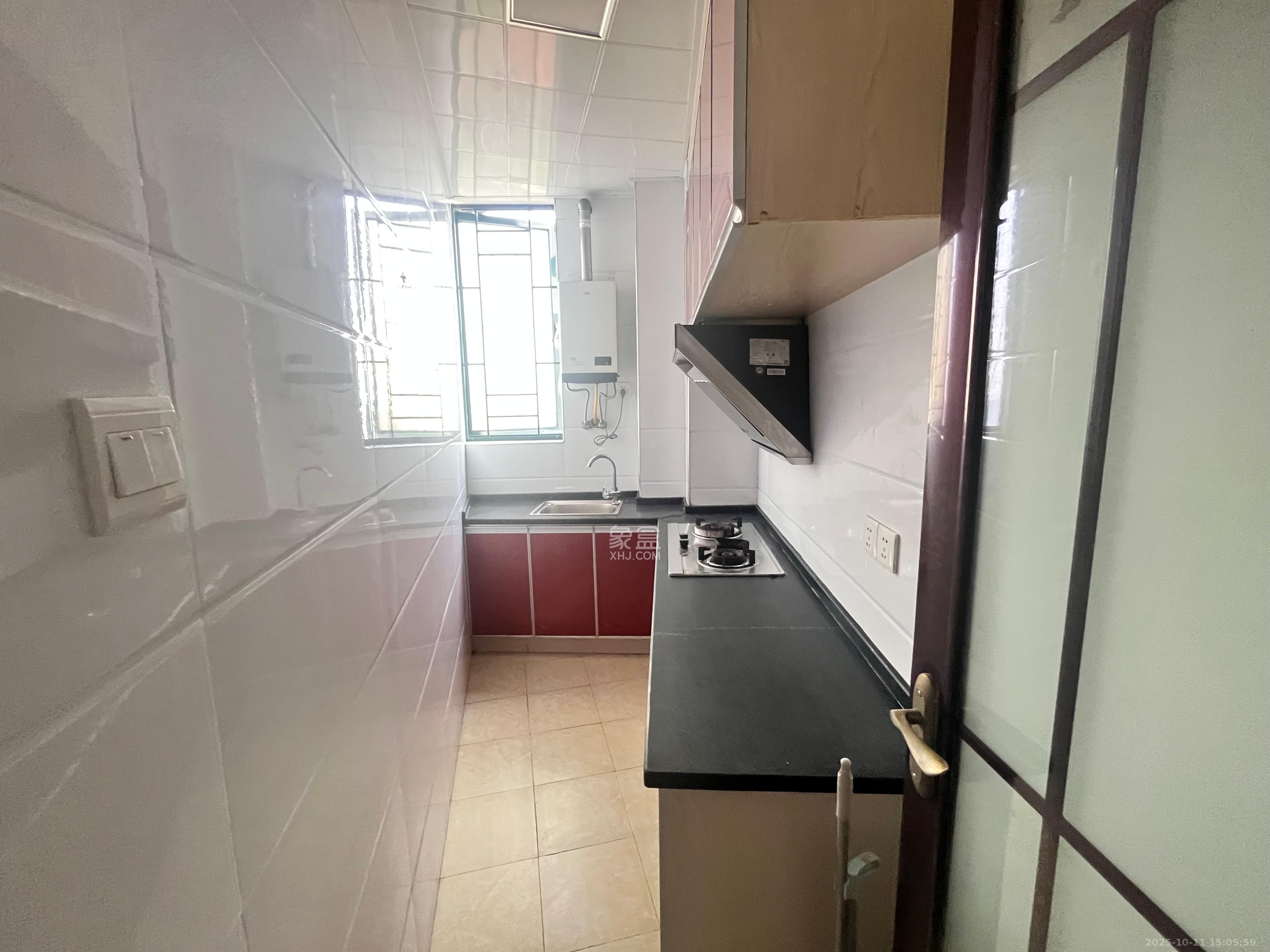 湖韵佳苑  2室1厅1卫    1600.0元/月室内图