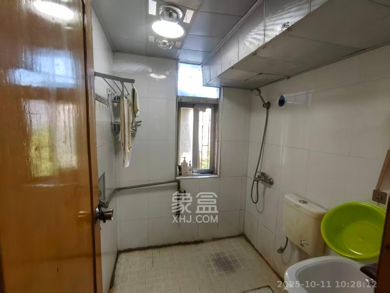 荷花园市直教师村(长沙市教育局直属教师二村) 3室2厅1卫 1850.0元/月 荷花园市直教师村(长沙市教育局直属教师二村) 3室2厅1卫 1850.0元/月室内图