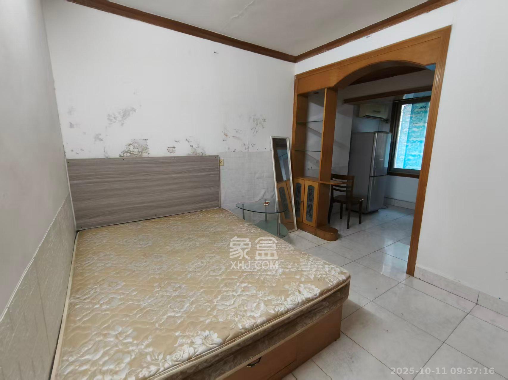 崇文里、崇圣里散盘  1室0厅0卫    1500.0元/月室内图