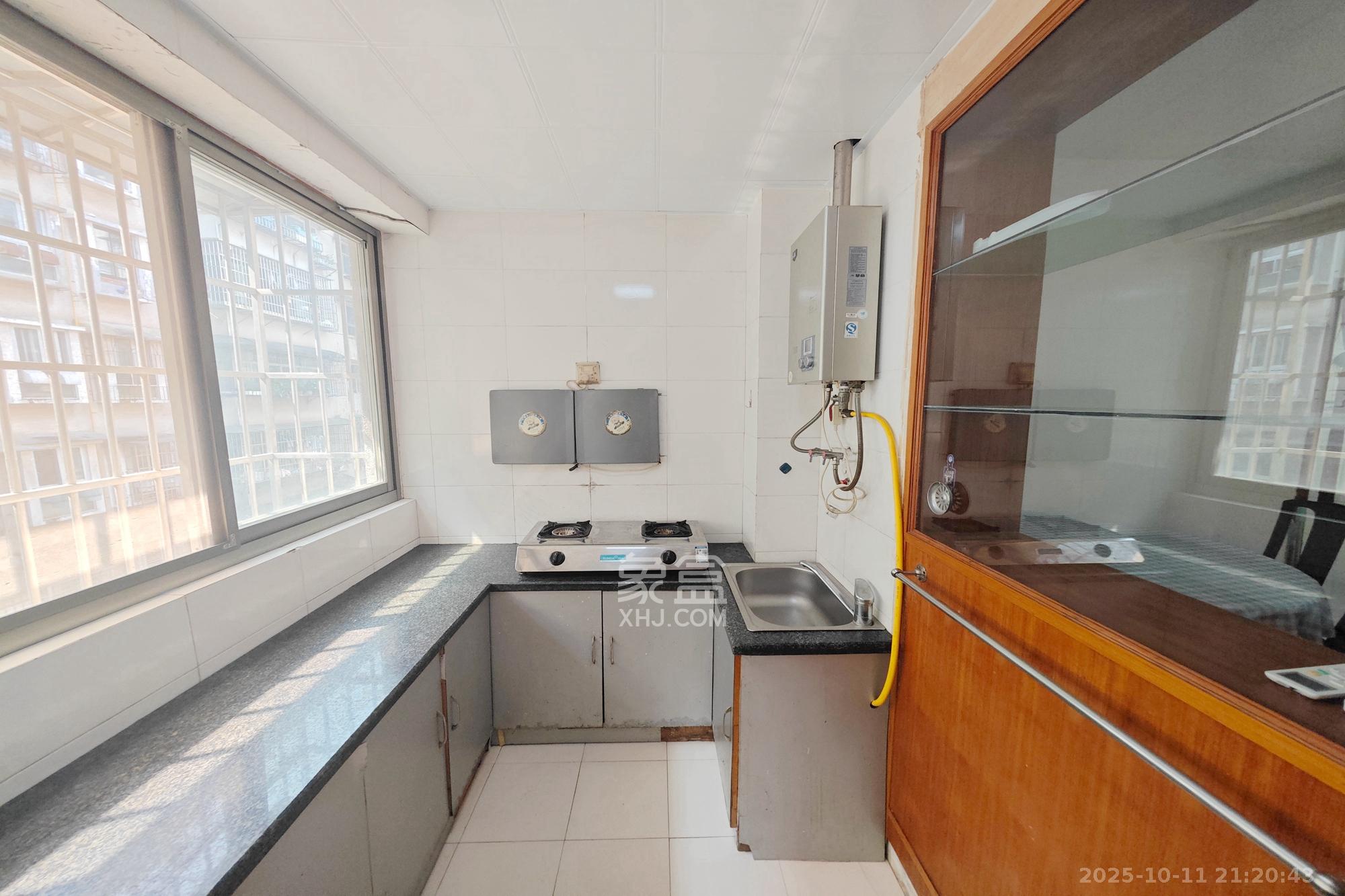 生物药厂宿舍 2室1厅1卫 60.0万 生物药厂宿舍 2室1厅1卫 60.0万厨房