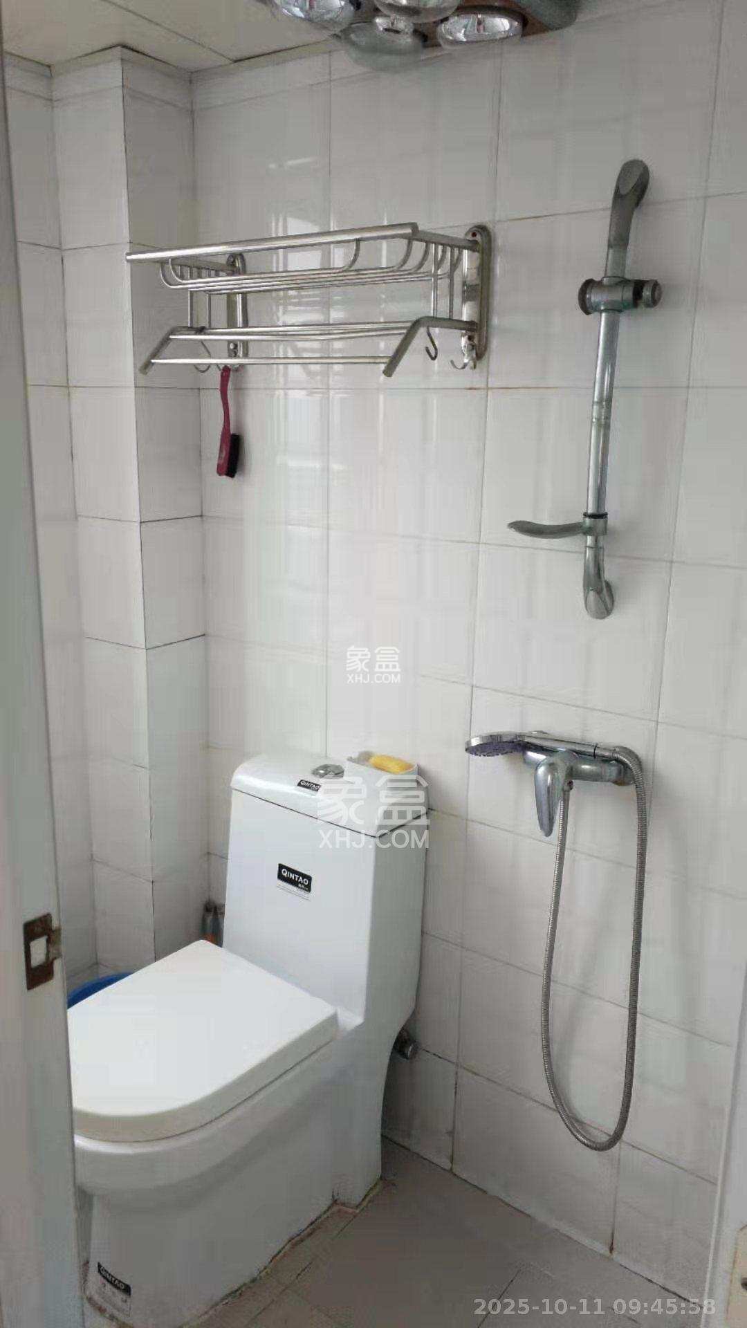 白沙晶城 1室1厅1卫 2000.0元/月 白沙晶城 1室1厅1卫 2000.0元/月室内图