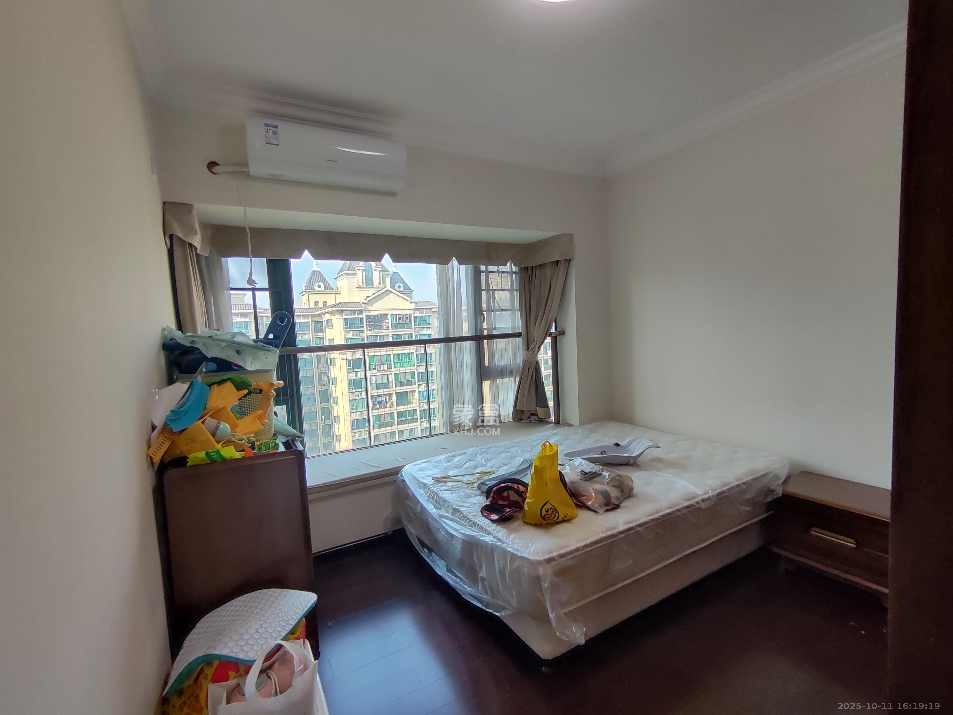 恒大城  3室2厅2卫    2350.0元/月室内图