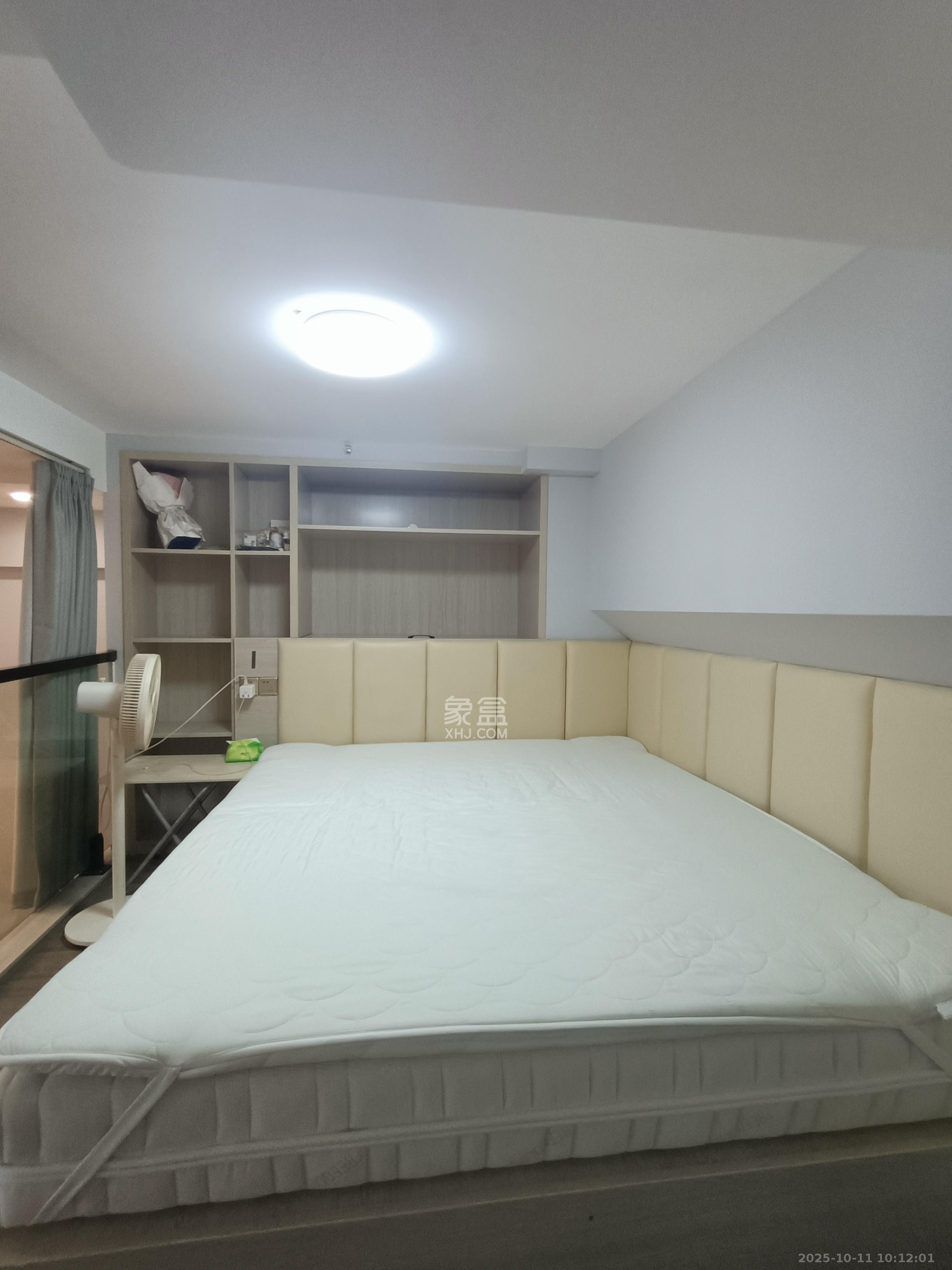 荣盛花语书苑  1室0厅0卫    2000.0元/月室内图