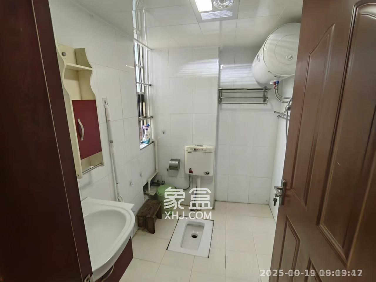 恒大城  3室2厅2卫    2350.0元/月室内图