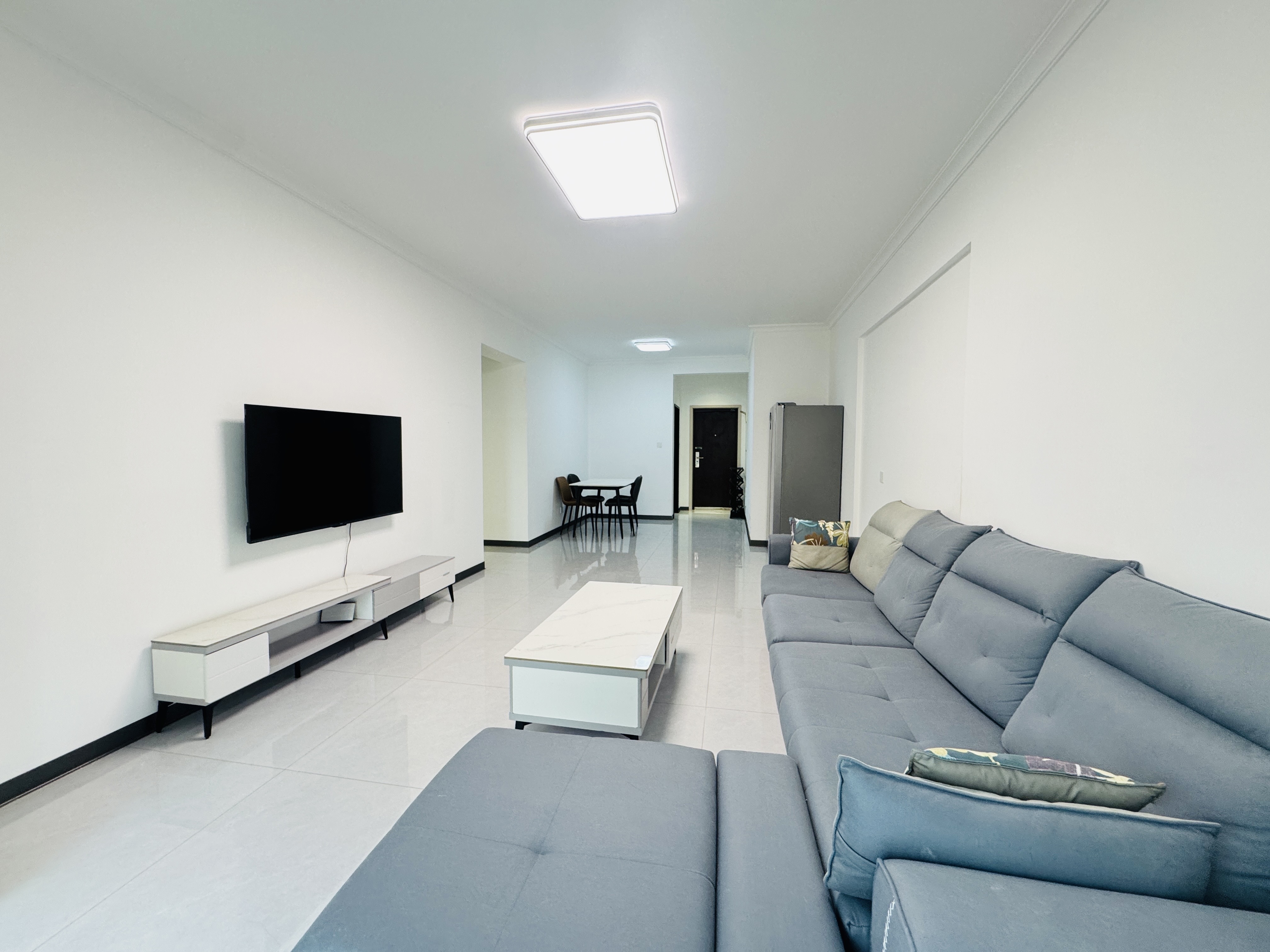 太一格 3室2厅2卫 2500.0元/月 太一格 3室2厅2卫 2500.0元/月室内图