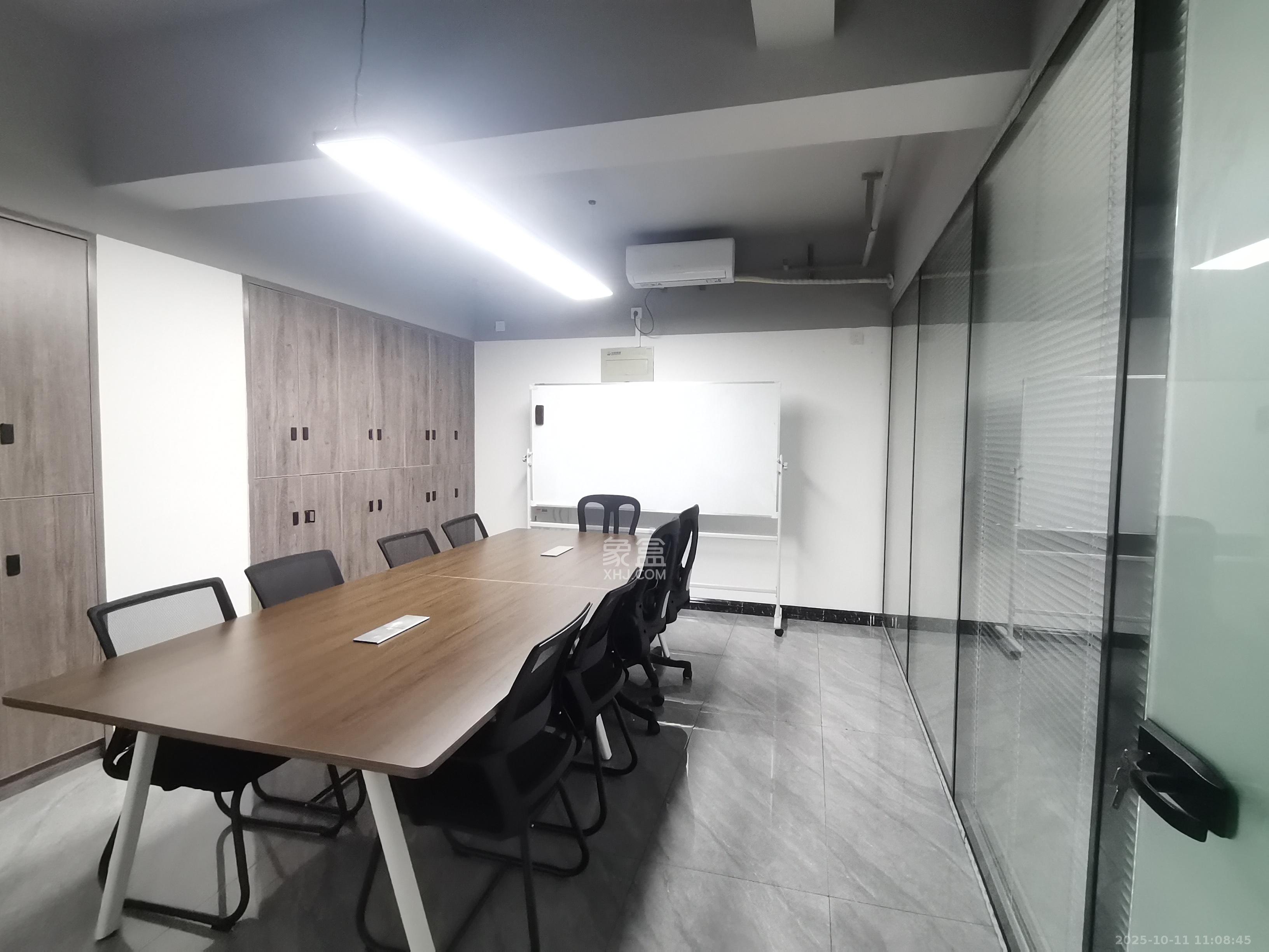 北辰三角洲B1E1区 1室1厅1卫 10800.0元/月 北辰三角洲B1E1区 1室1厅1卫 10800.0元/月室内图