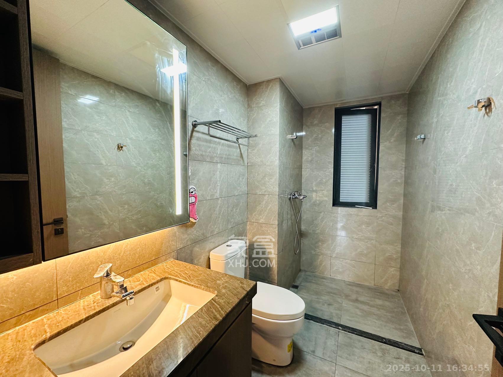 金茂建发泊悦 3室2厅2卫 3400.0元/月 金茂建发泊悦 3室2厅2卫 3400.0元/月室内图