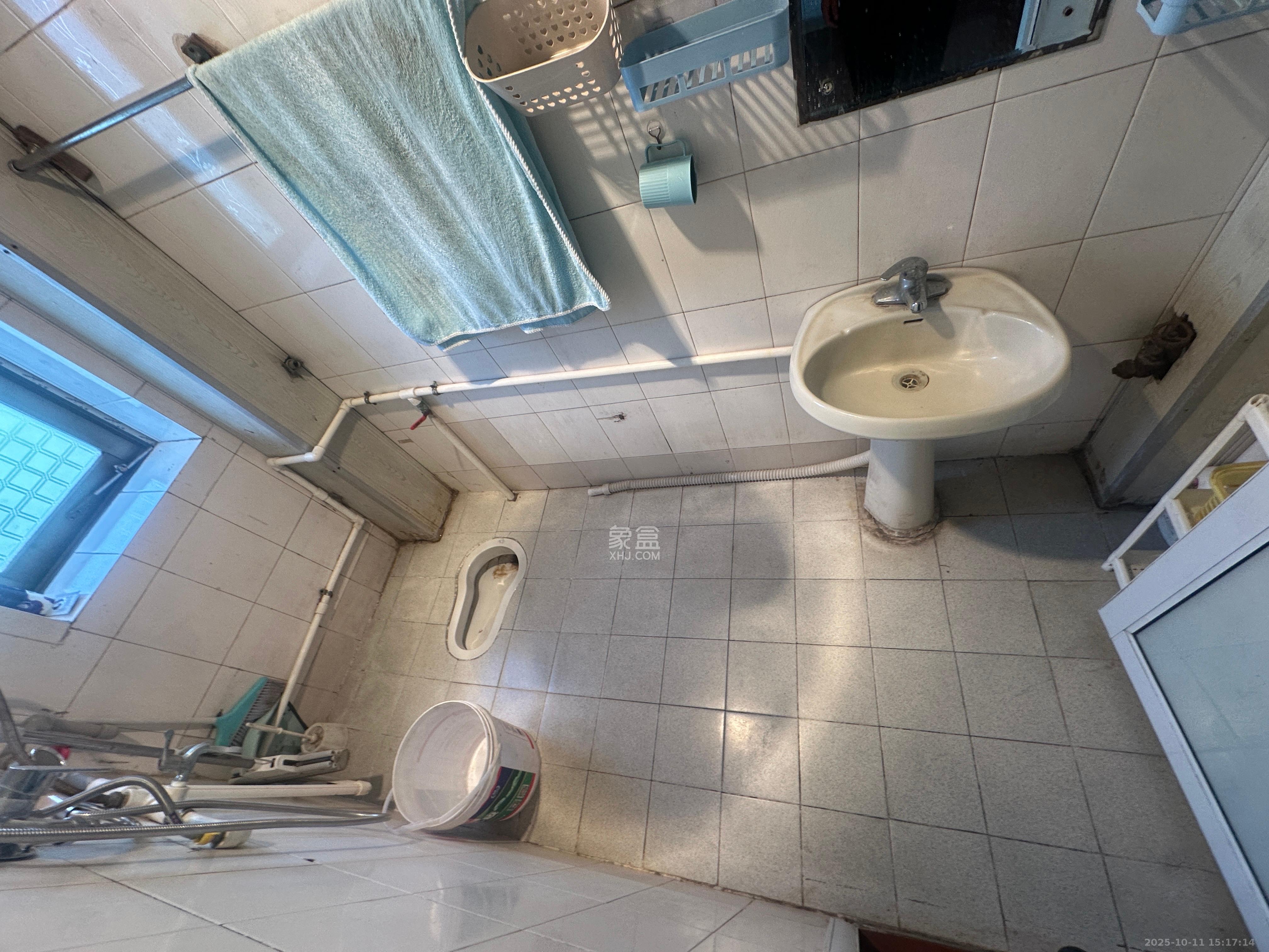 南湖路水工机械厂宿舍  2室2厅1卫    1200.0元/月室内图