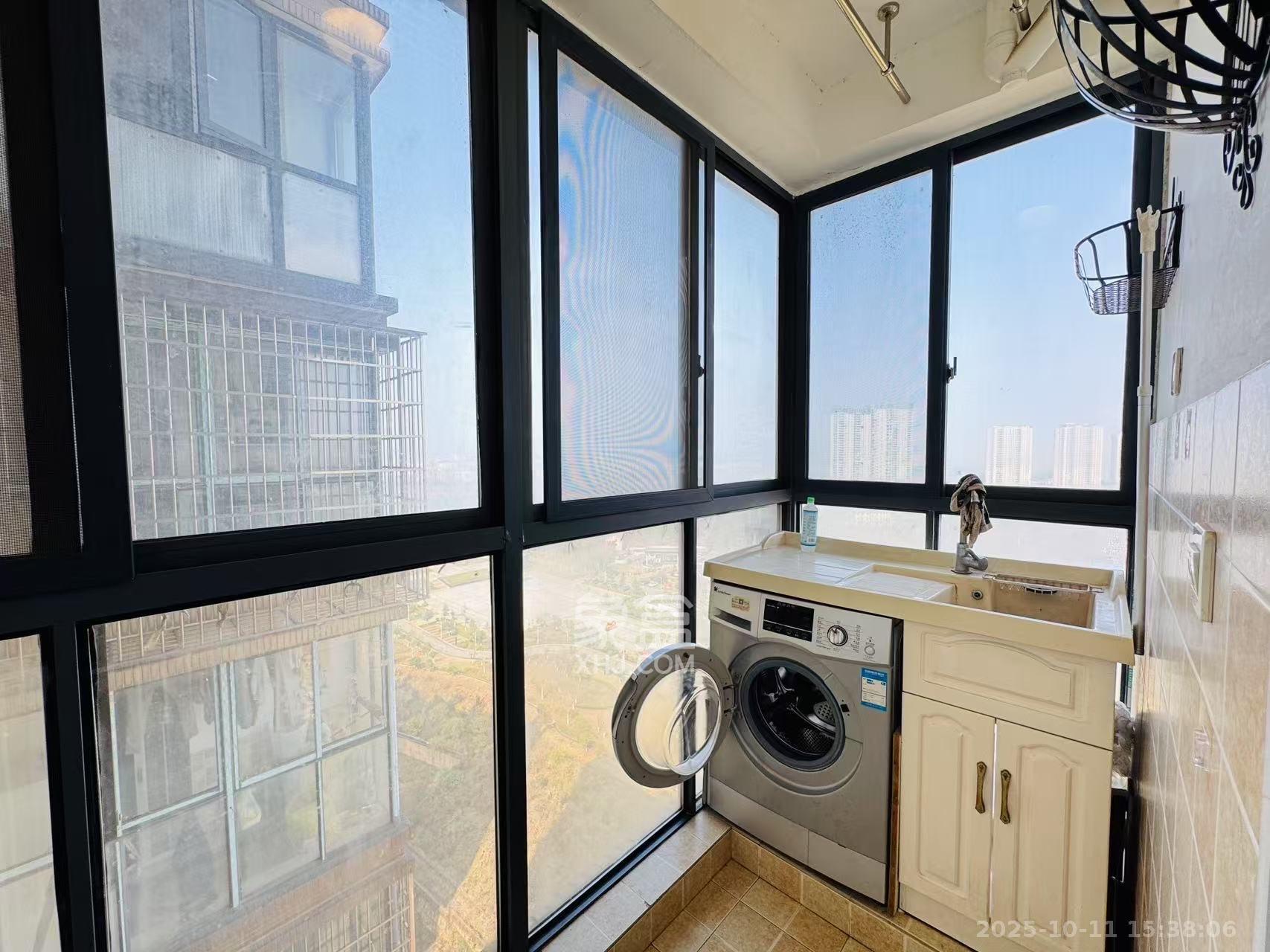 乾城(兴旺乾城) 3室2厅1卫 2500.0元/月 乾城(兴旺乾城) 3室2厅1卫 2500.0元/月室内图