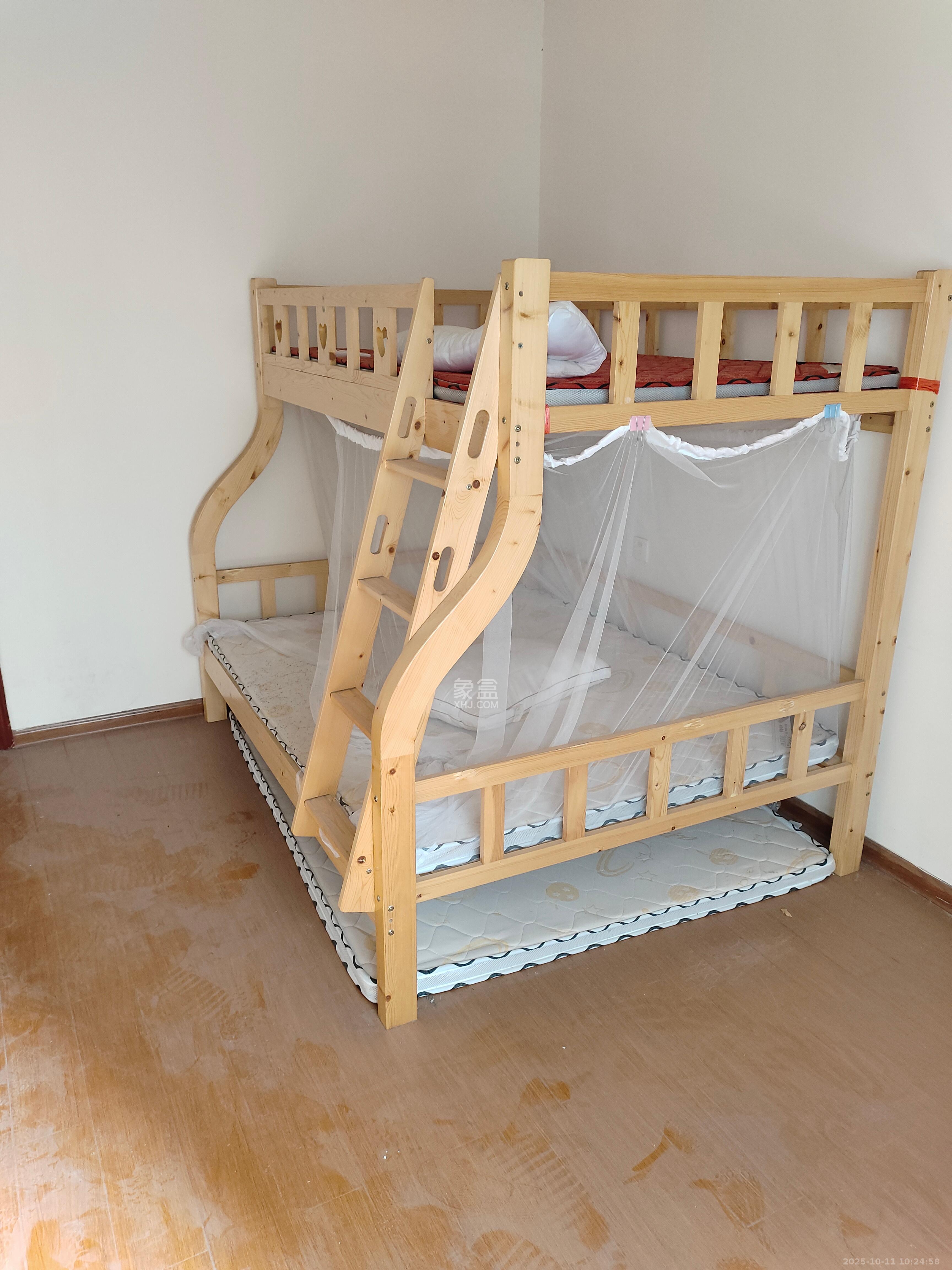 麓阳和景雅苑 4室2厅2卫 4800.0元/月 麓阳和景雅苑 4室2厅2卫 4800.0元/月室内图