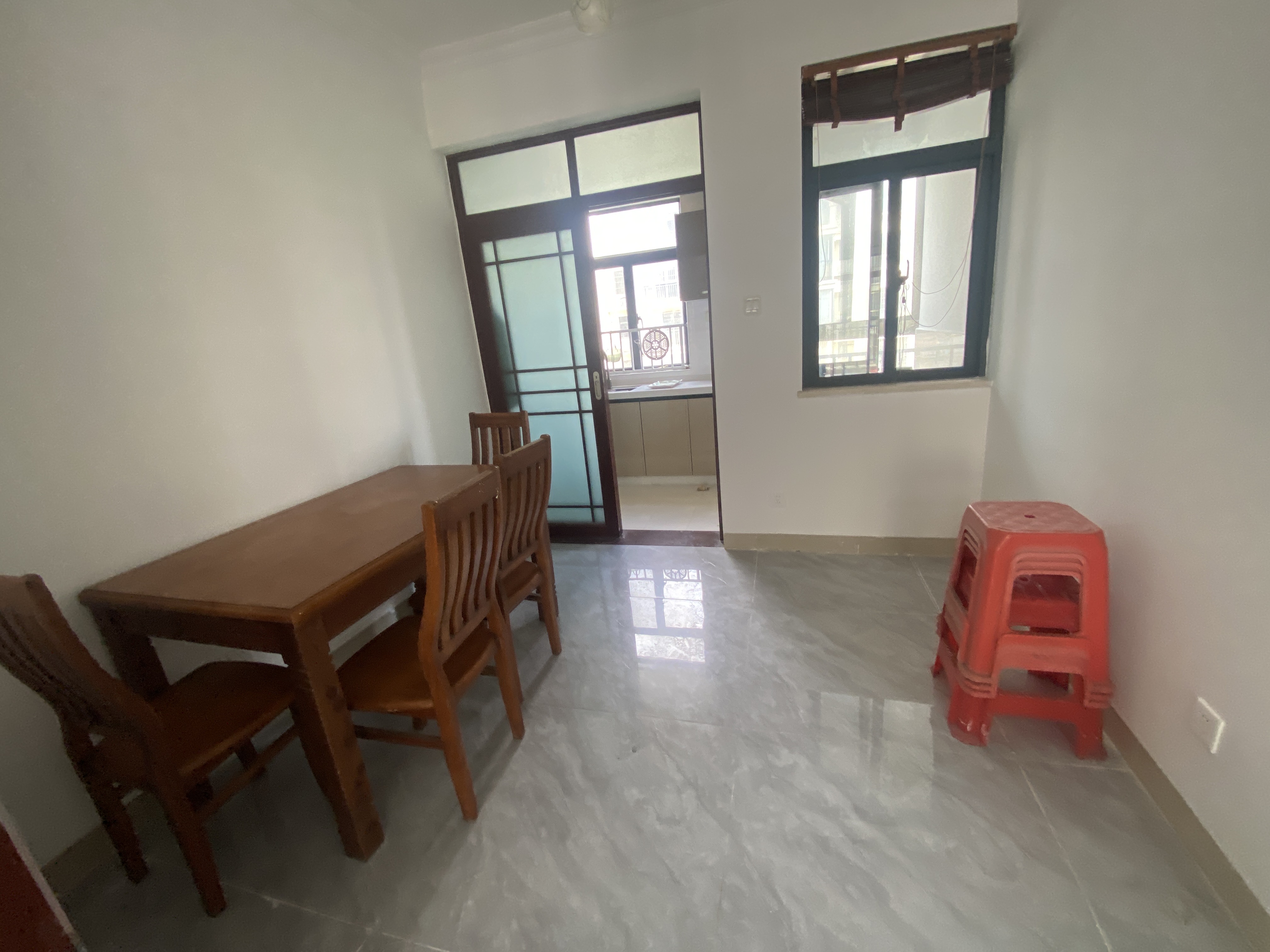 福祥家园  3室2厅2卫    2500.0元/月室内图