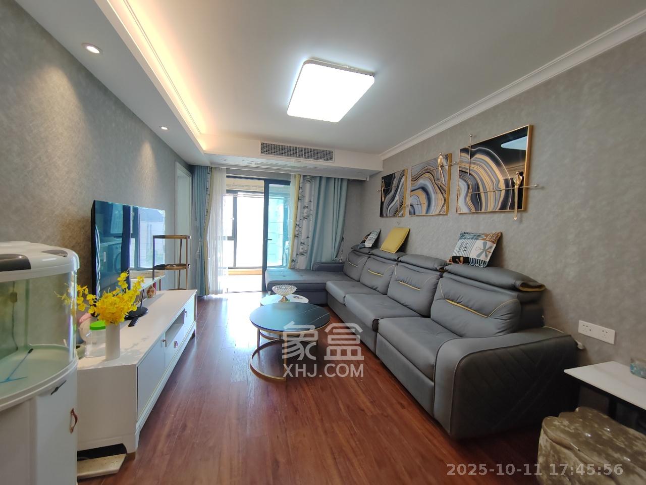 万科魅力之城观澜里 3室2厅2卫 2800.0元/月 万科魅力之城观澜里 3室2厅2卫 2800.0元/月室内图