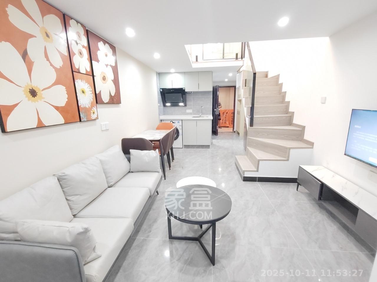 保利天禧EF区  2室1厅1卫    2700.0元/月 保利天禧EF区  2室1厅1卫    2700.0元/月室内图