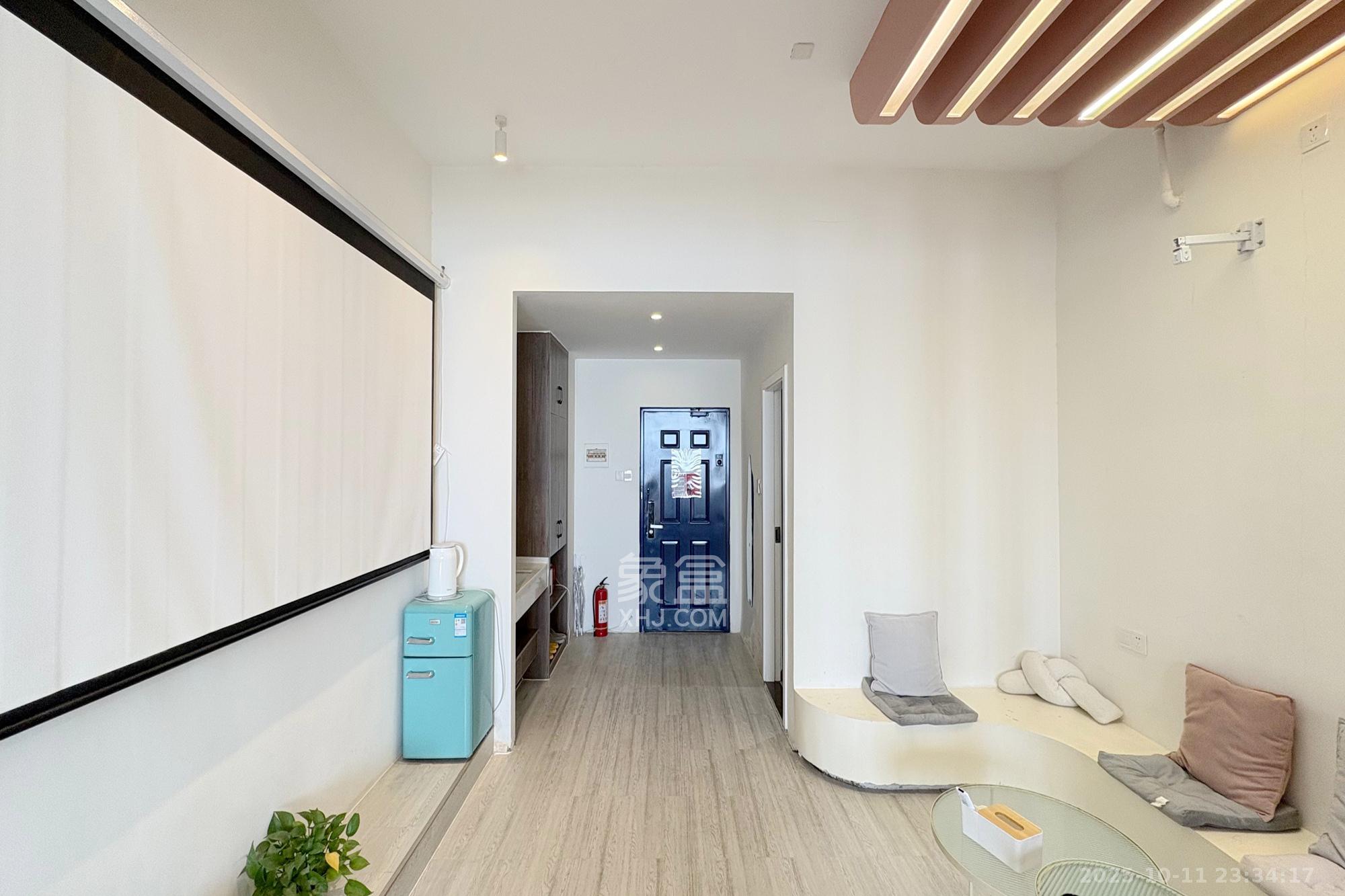 YO领域（领御大厦）  1室1厅1卫    47.0万客厅