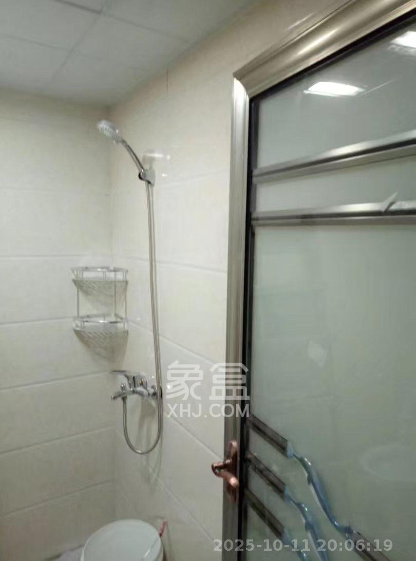 MOMA当代广场 1室1厅1卫 1100.0元/月 MOMA当代广场 1室1厅1卫 1100.0元/月室内图