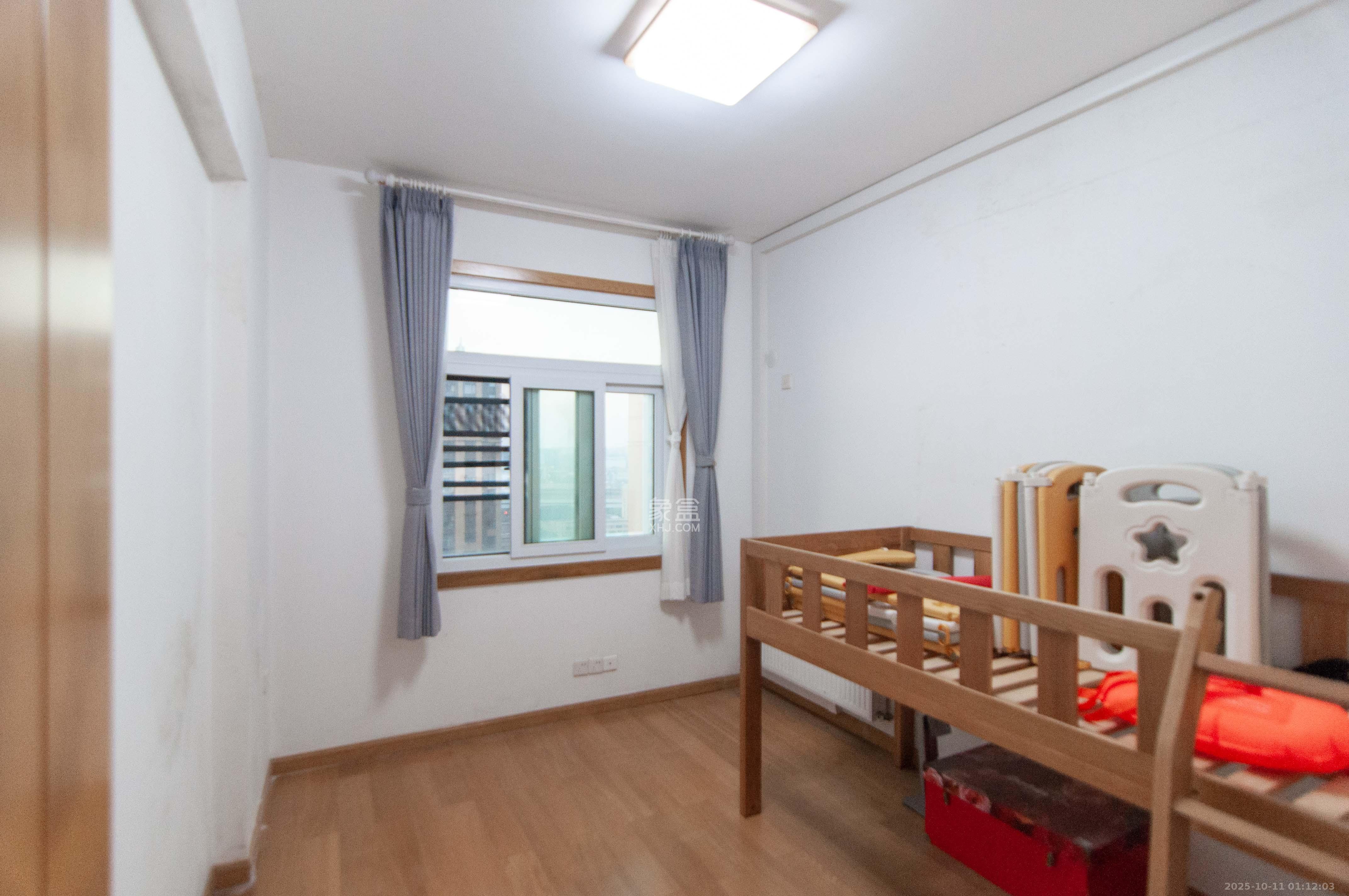 红星紫檀溪苑 4室2厅2卫 108.0万 红星紫檀溪苑 4室2厅2卫 108.0万其他