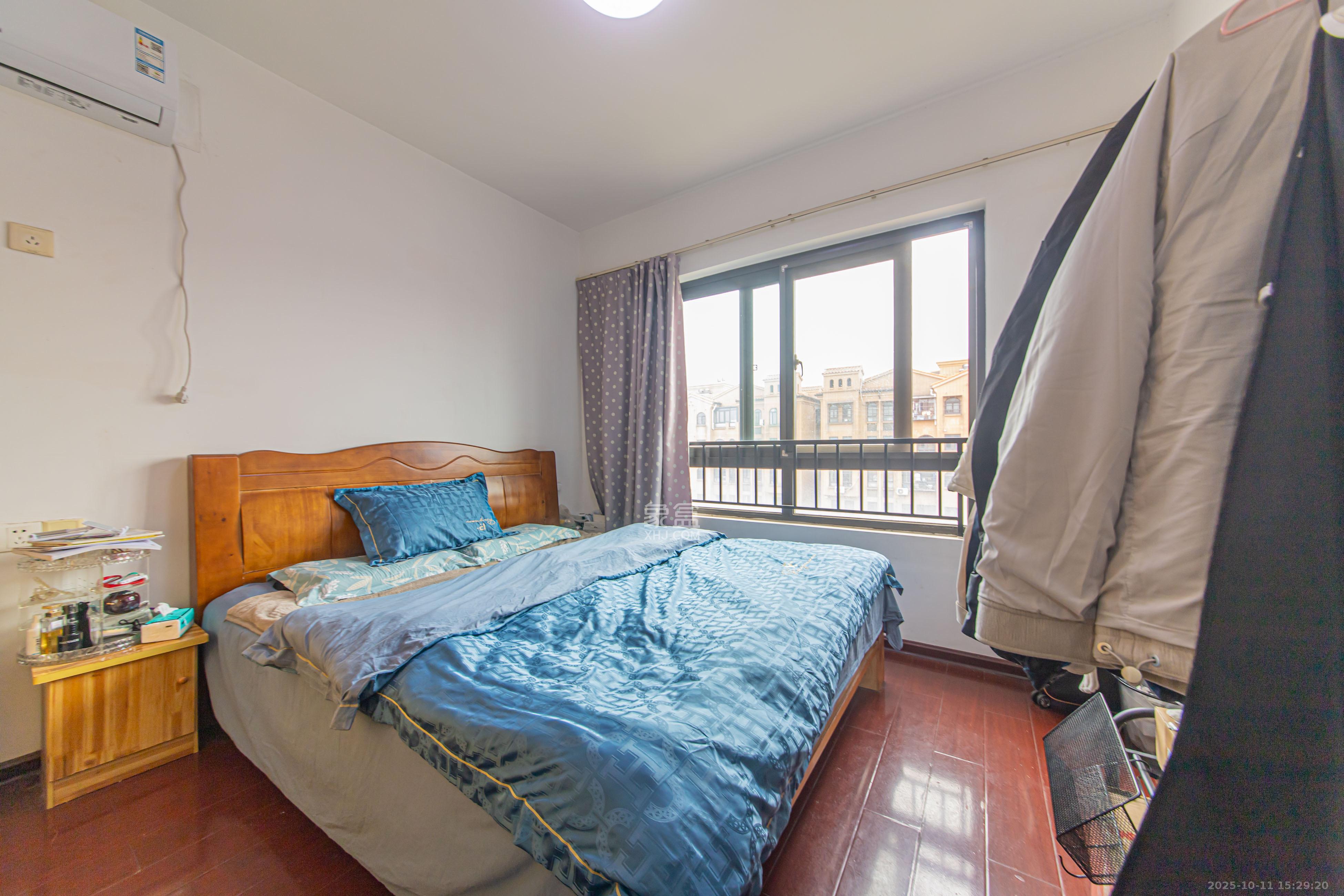 中信凯旋蓝岸(中信新城三期) 3室2厅1卫 1900.0元/月 中信凯旋蓝岸(中信新城三期) 3室2厅1卫 1900.0元/月室内图