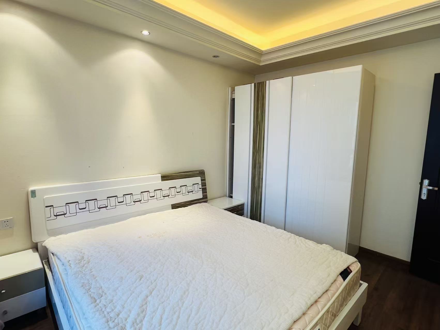 碧桂园 3室2厅1卫 1600.0元/月 碧桂园 3室2厅1卫 1600.0元/月室内图