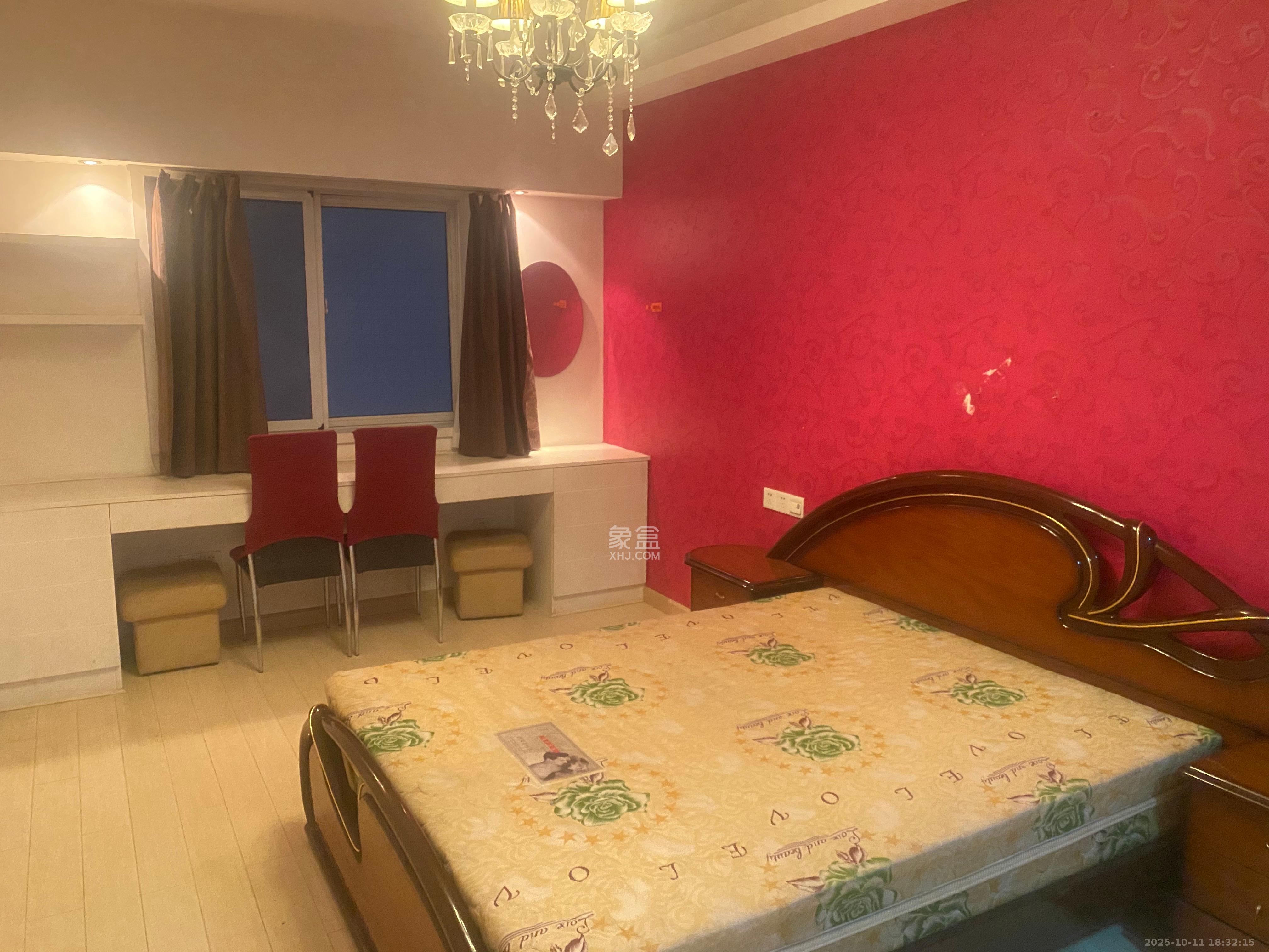 白沙啤酒公寓  2室2厅1卫    1800.0元/月 白沙啤酒公寓  2室2厅1卫    1800.0元/月室内图