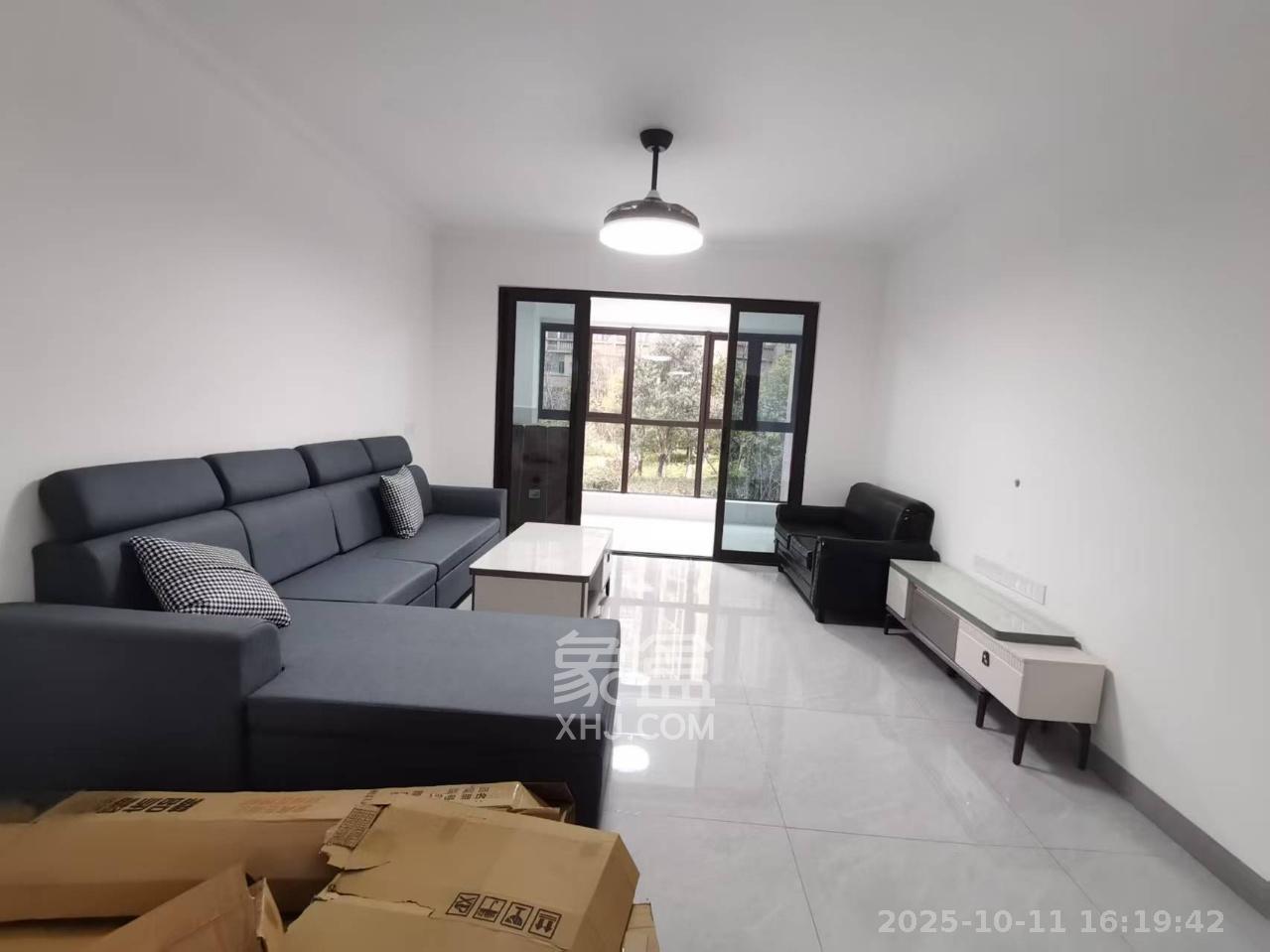 鑫远悦城(鑫远悦时代)  3室1厅1卫    2100.0元/月 鑫远悦城(鑫远悦时代)  3室1厅1卫    2100.0元/月室内图