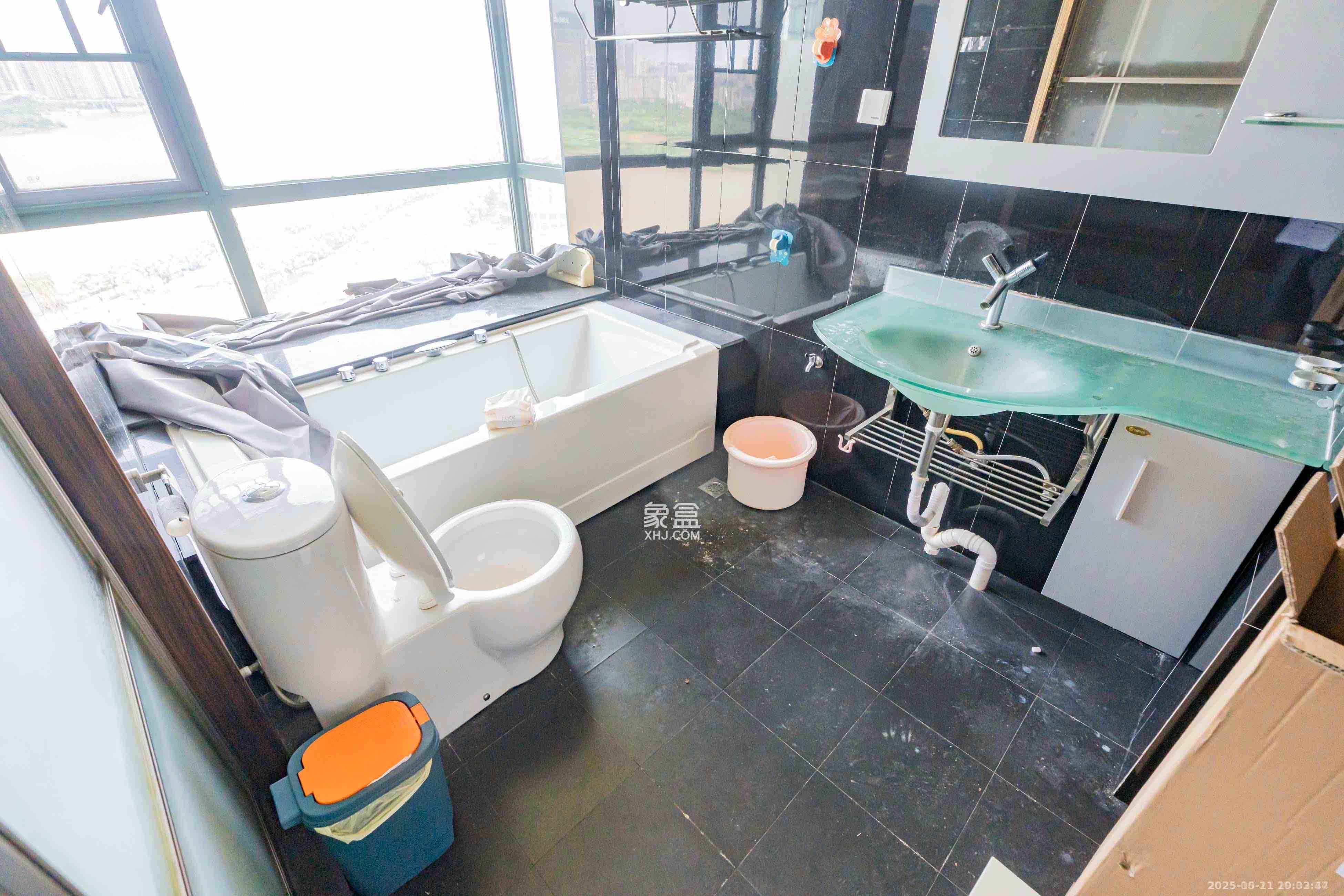 华盛新外滩 4室2厅2卫 5200.0元/月 华盛新外滩 4室2厅2卫 5200.0元/月室内图