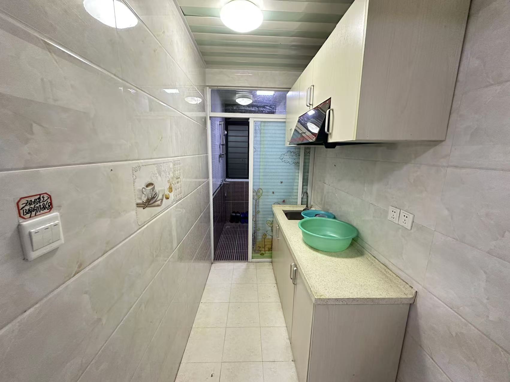 沁泽园 1室0厅1卫 1300.0元/月 沁泽园 1室0厅1卫 1300.0元/月室内图