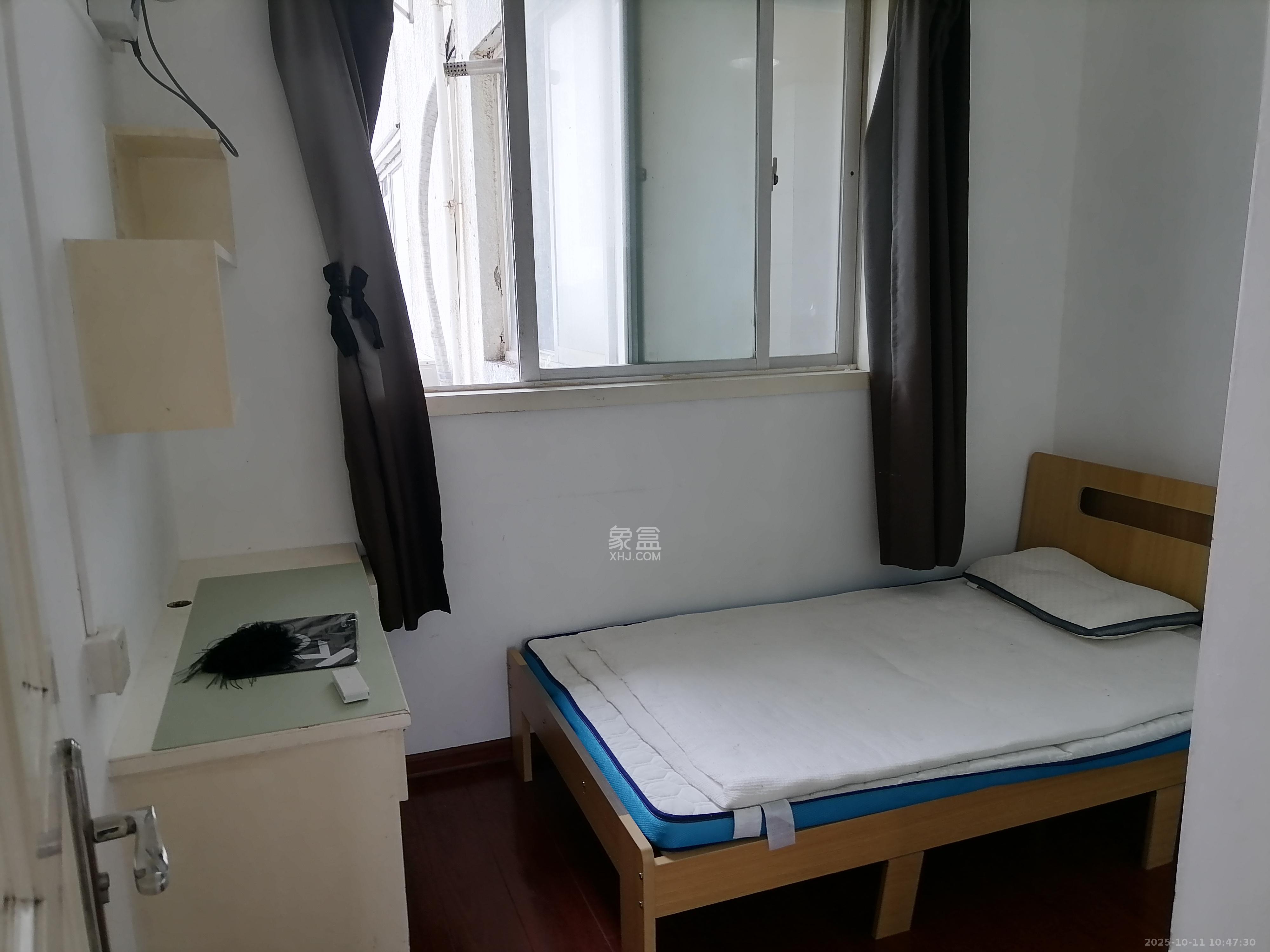 顺天黄金海岸  3室2厅1卫    2500.0元/月室内图