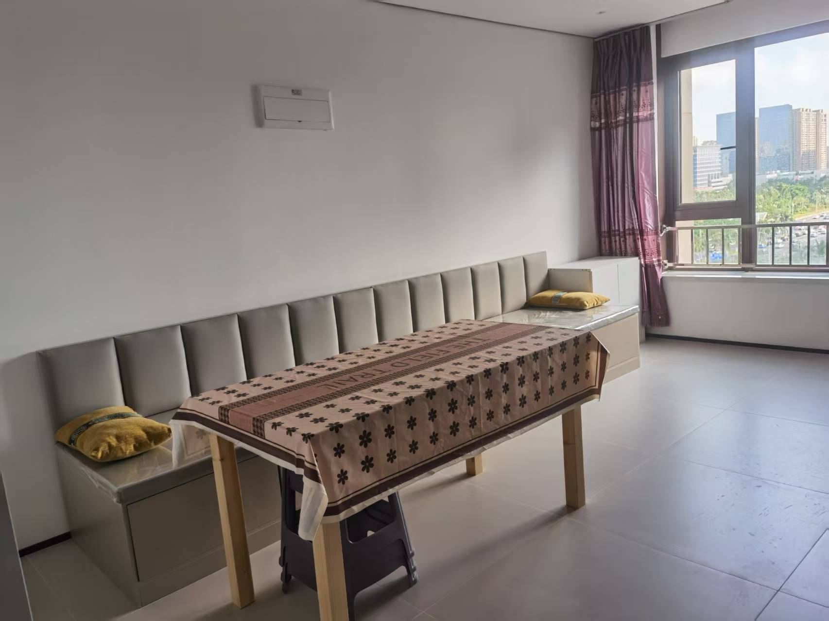 海航豪庭南苑  1室0厅0卫    2700.0元/月 海航豪庭南苑  1室0厅0卫    2700.0元/月室内图1