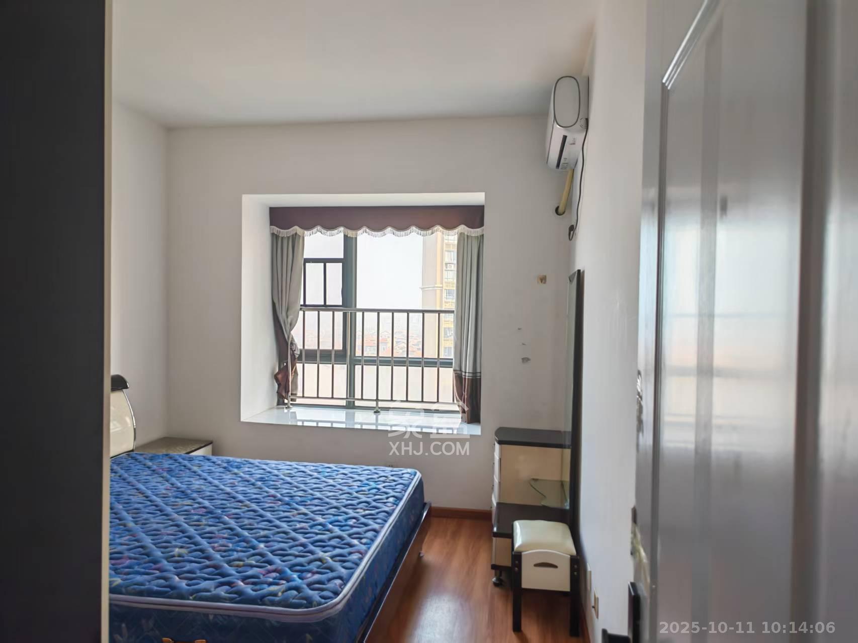 和美星城 3室2厅2卫 2200.0元/月 和美星城 3室2厅2卫 2200.0元/月室内图