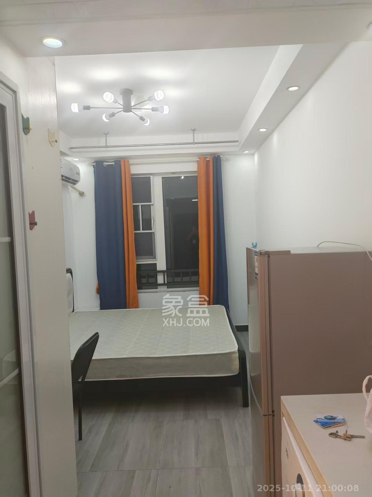 保利香槟国际 1室1厅1卫 1000.0元/月 保利香槟国际 1室1厅1卫 1000.0元/月室内图