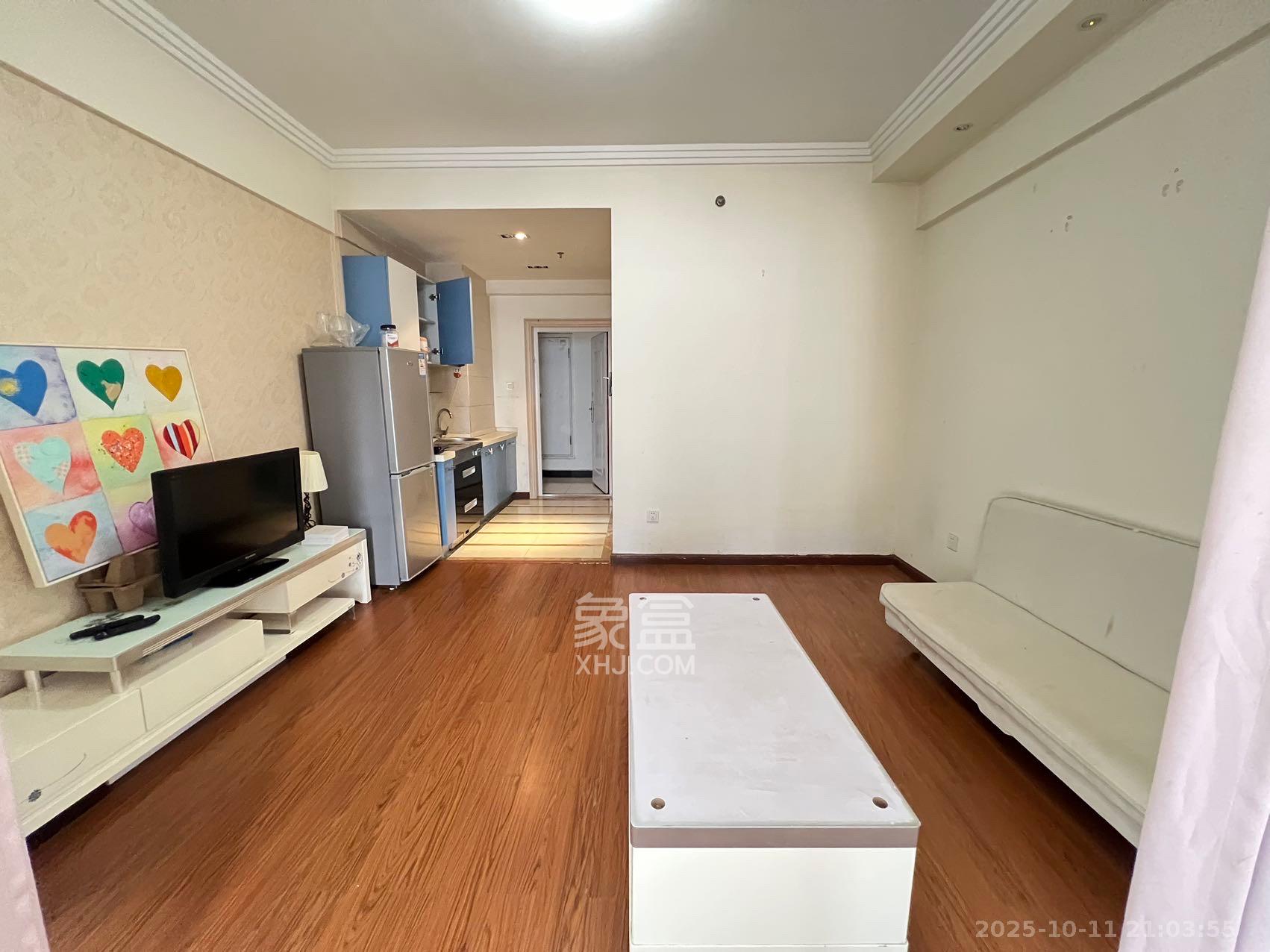 西子一间 1室1厅1卫 1500.0元/月 西子一间 1室1厅1卫 1500.0元/月室内图