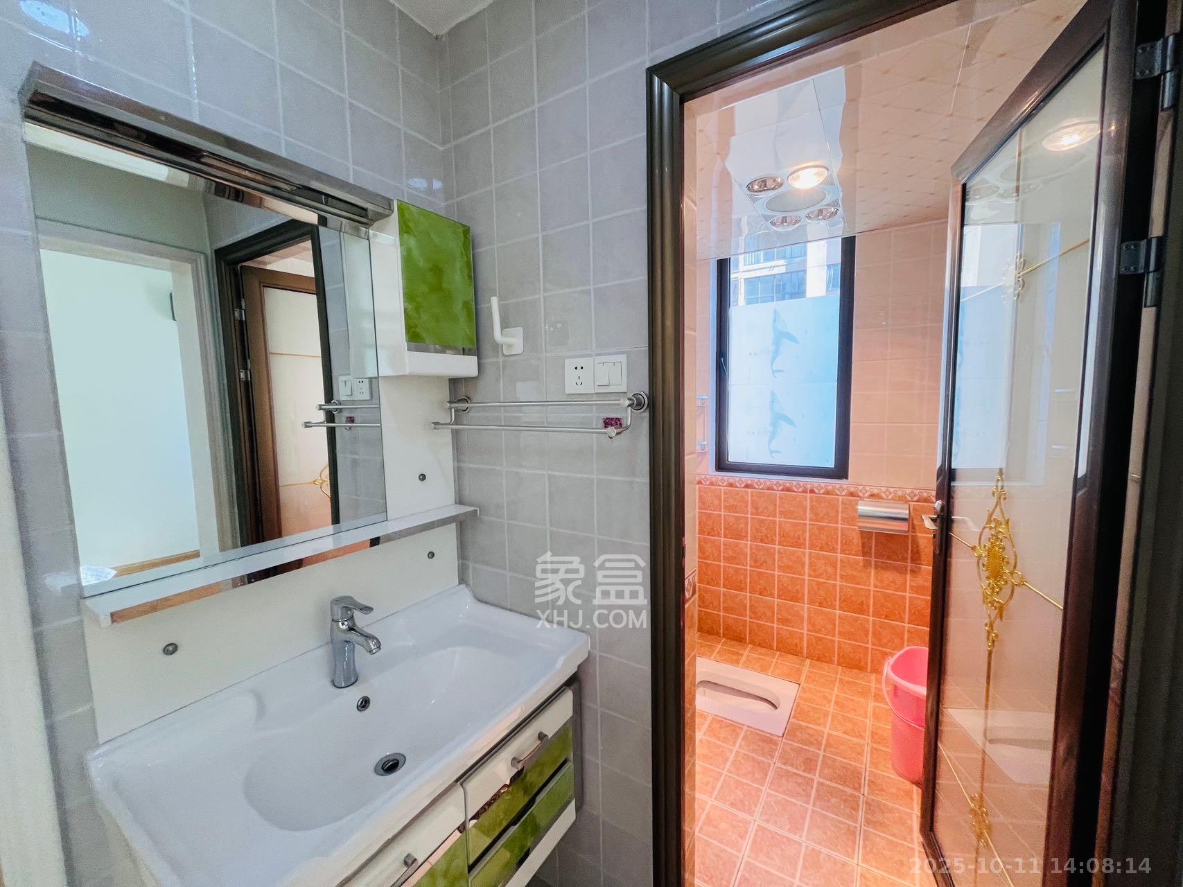 雨花公馆(紫苔名苑) 3室2厅2卫 2800.0元/月 雨花公馆(紫苔名苑) 3室2厅2卫 2800.0元/月室内图