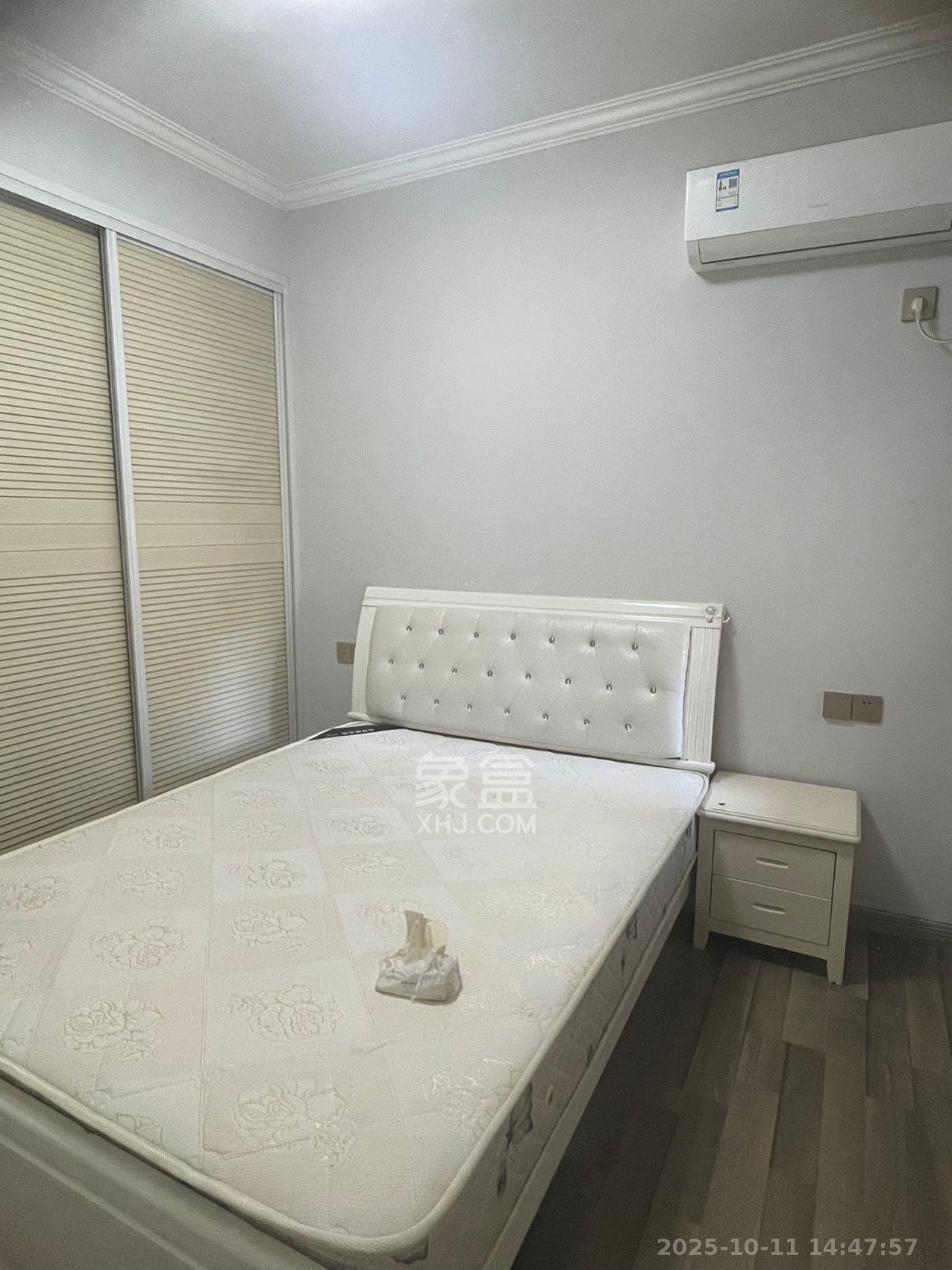 洋湖时代  3室2厅1卫    2100.0元/月 洋湖时代  3室2厅1卫    2100.0元/月室内图