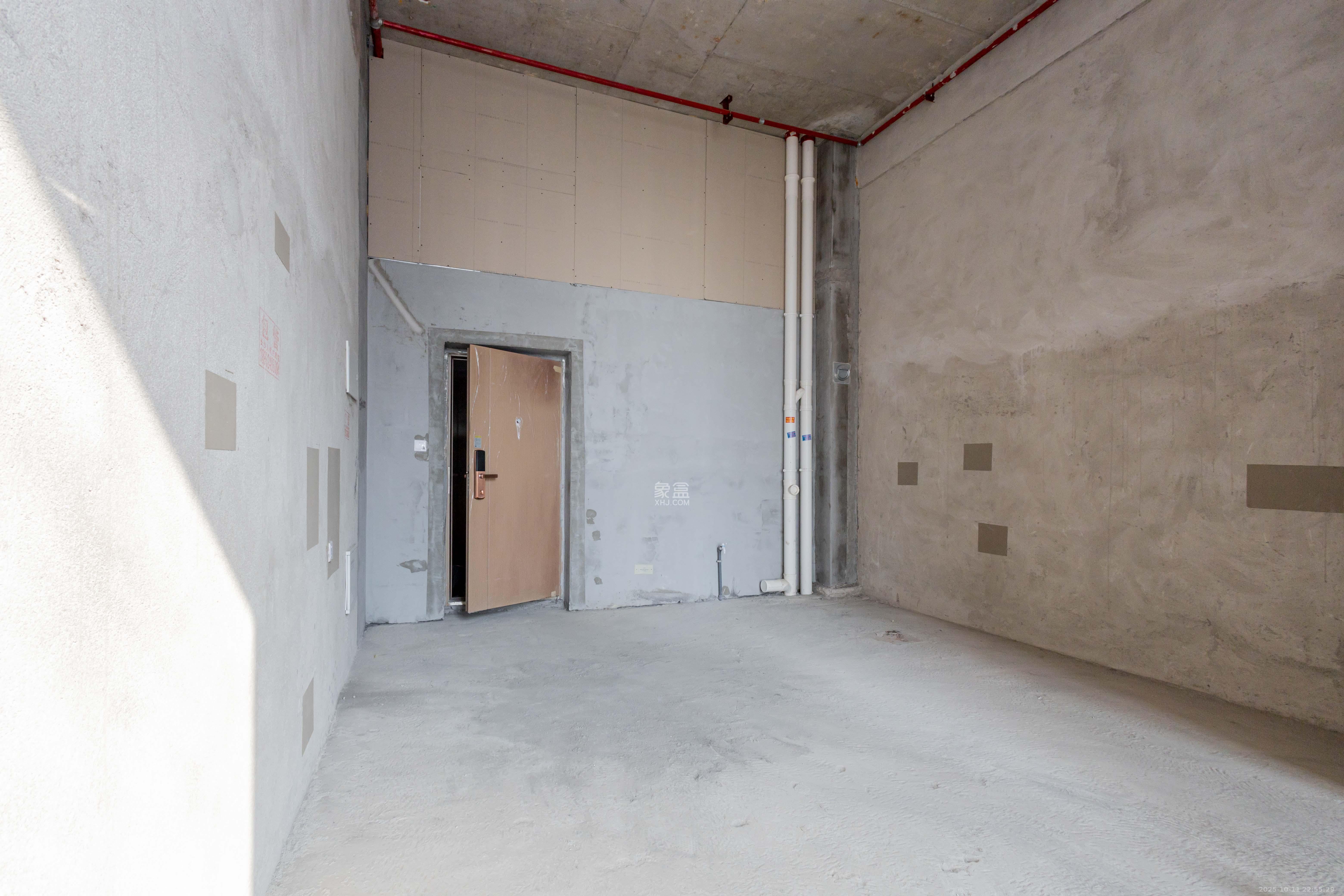 华远碧桂园海蓝城 1室0厅0卫 30.8万 华远碧桂园海蓝城 1室0厅0卫 30.8万客厅