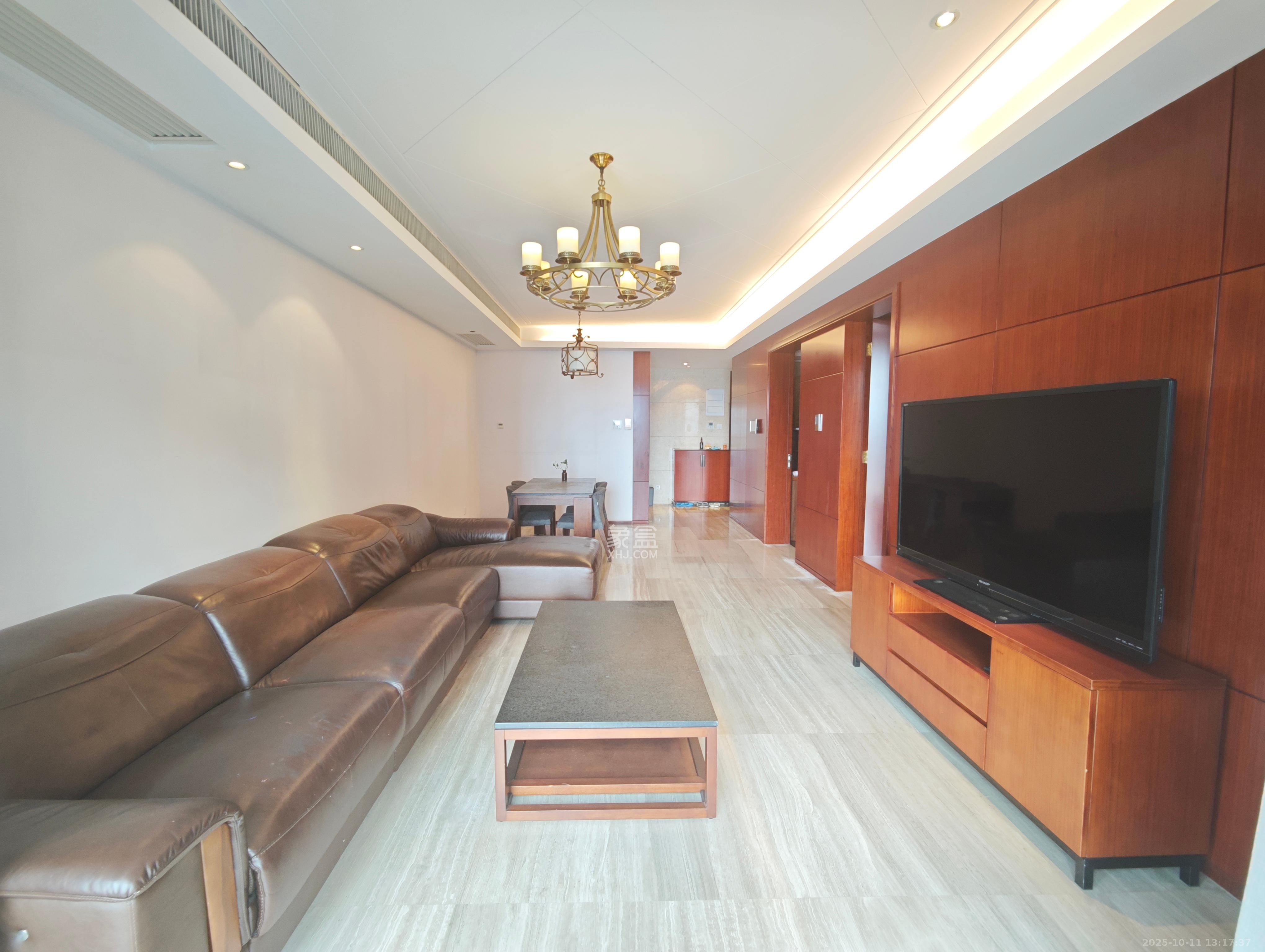 运达中央广场一、二期  2室2厅2卫    7000.0元/月 运达中央广场一、二期  2室2厅2卫    7000.0元/月