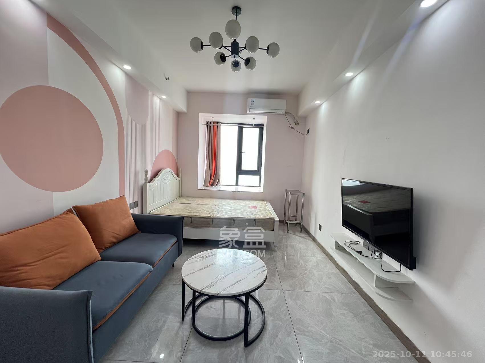 保利麓谷林语I区  2室1厅1卫    1500.0元/月