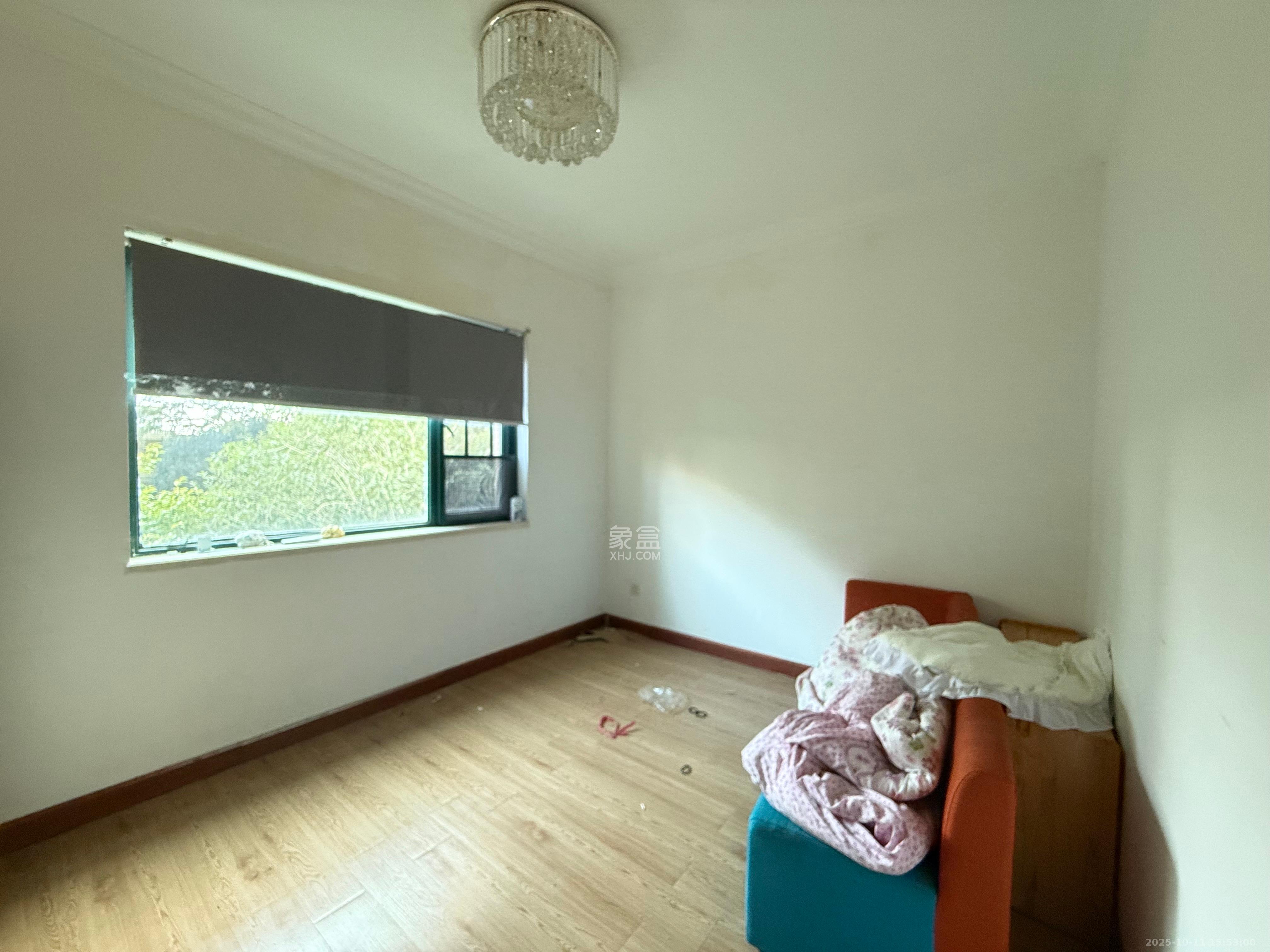 恒大翡翠华庭  3室2厅2卫    2300.0元/月室内图