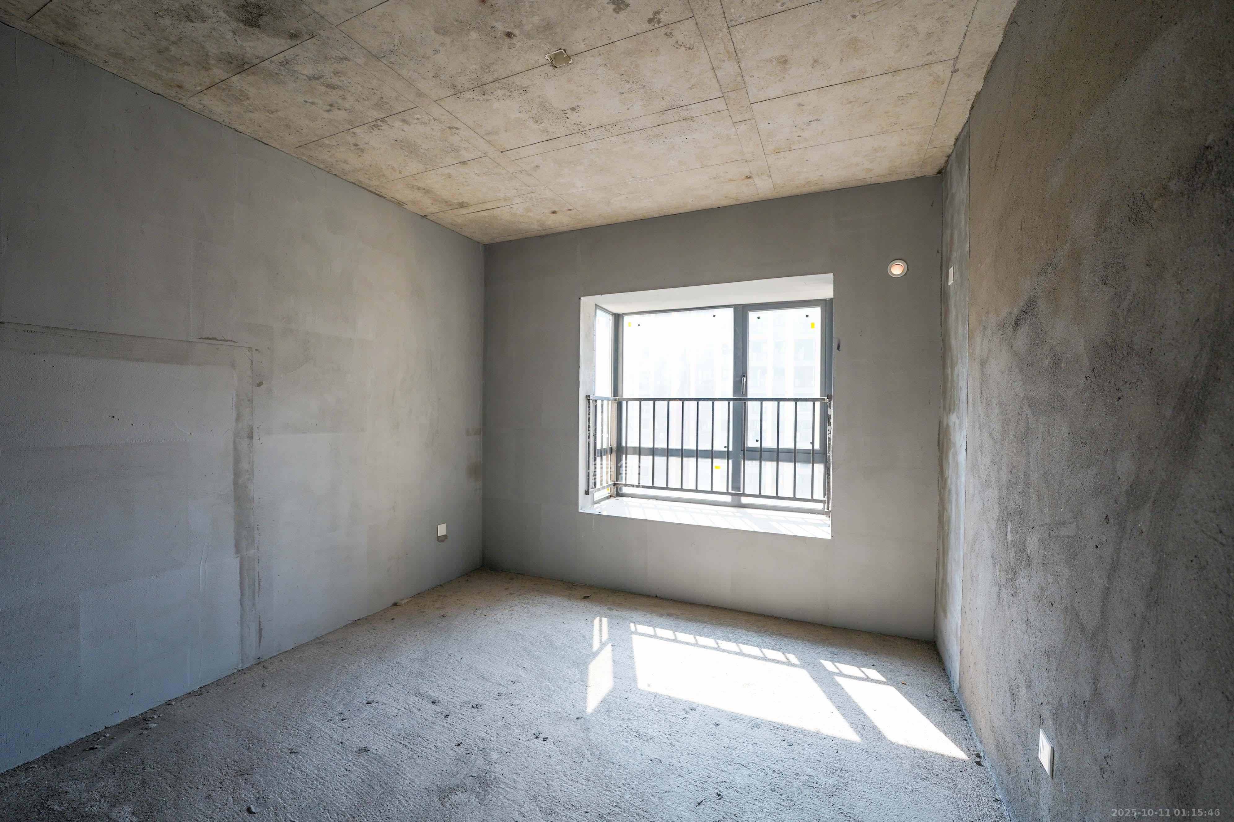 丽发新城 4室2厅2卫 101.6万 丽发新城 4室2厅2卫 101.6万卧室