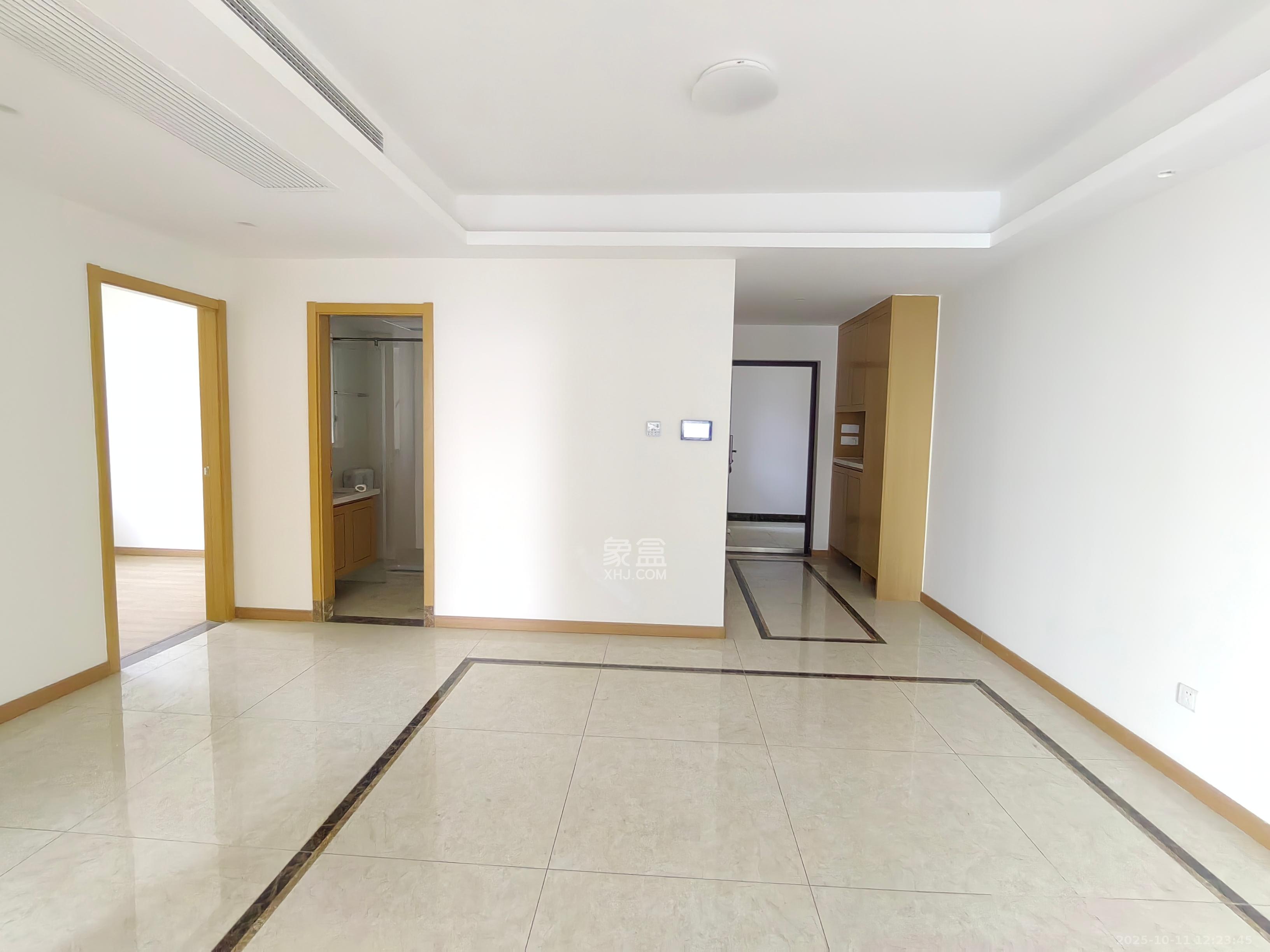 中建嘉和城凤凰台（中建瑞兴家园）  3室2厅1卫    2200.0元/月室内图